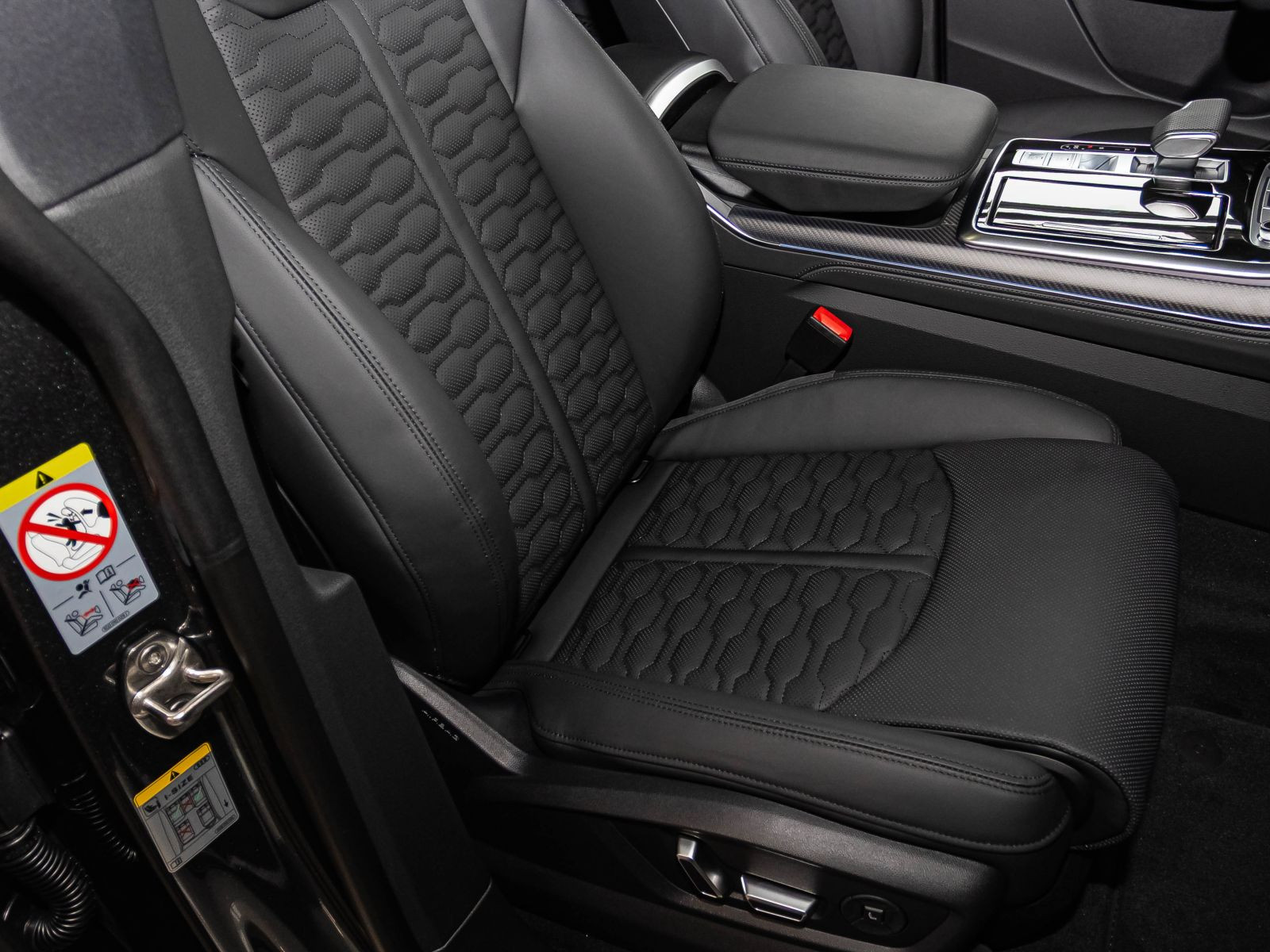 Audi RS Q8  441 kW RS-Dynamik Keramik Nachtsicht HuD