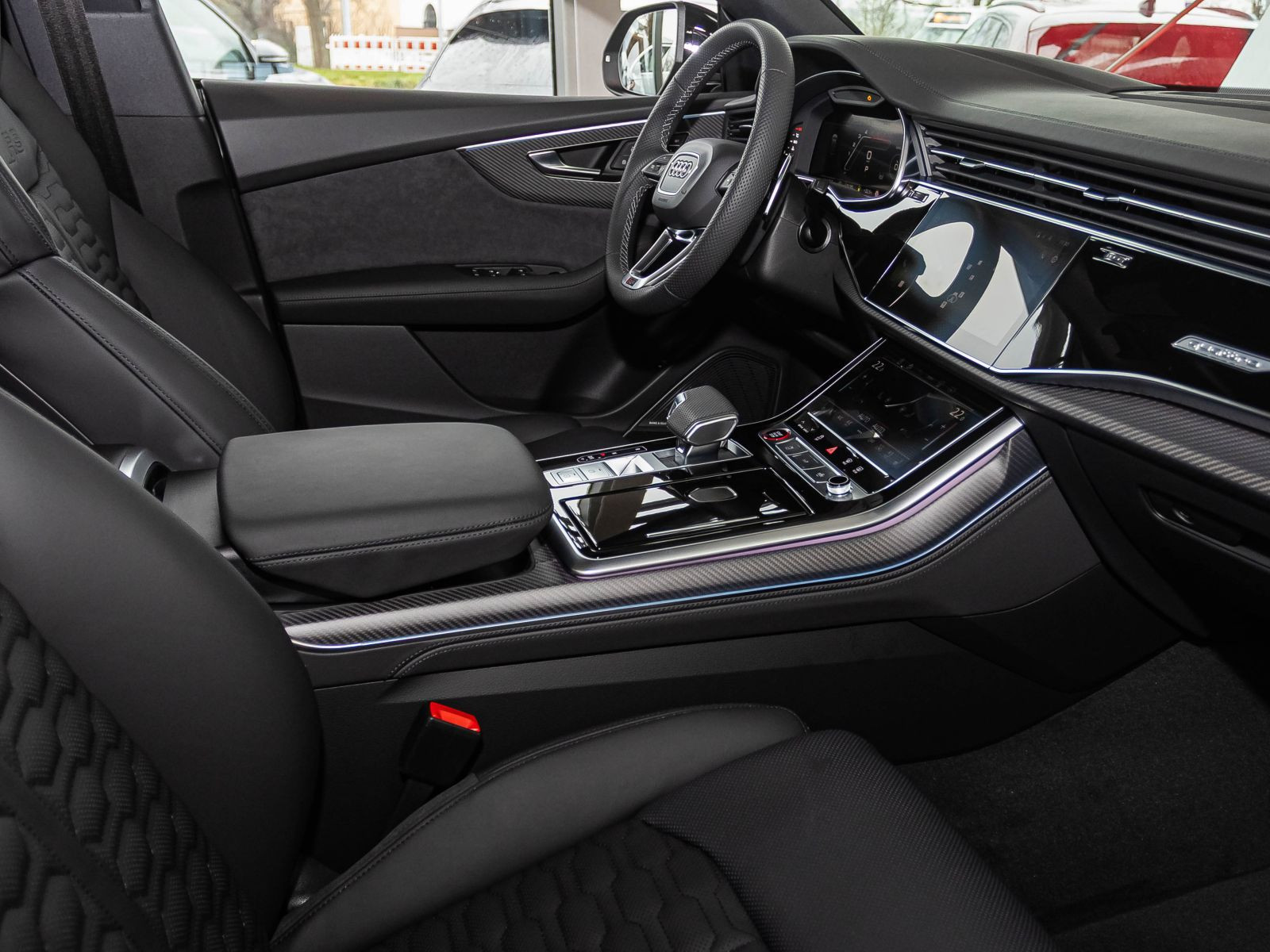 Audi RS Q8  441 kW RS-Dynamik Keramik Nachtsicht HuD