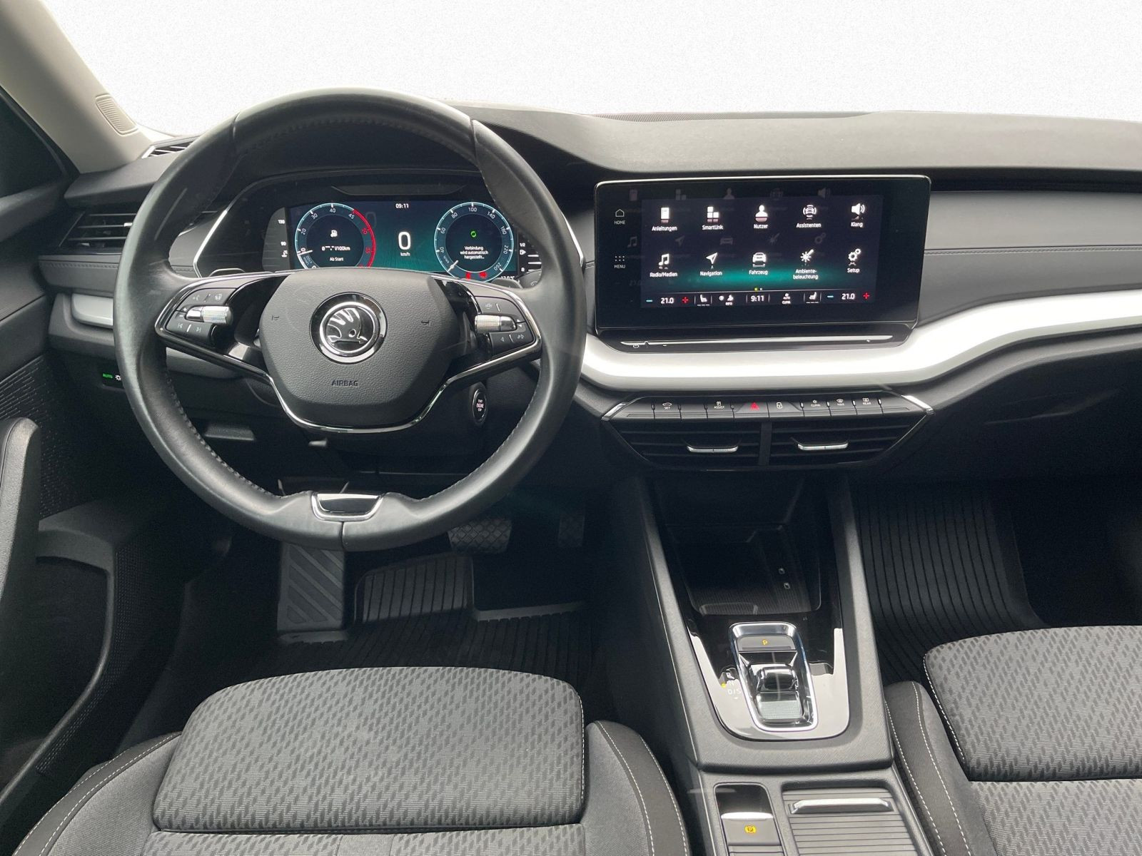 Skoda Octavia Combi Clever 2.0 TDI DSG NAVI CARPLAY