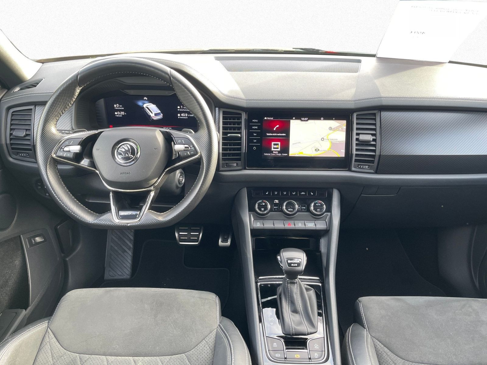 Skoda Kodiaq Sportline 2.0 TDI 4x4 DSG NAVI KAMERA LED