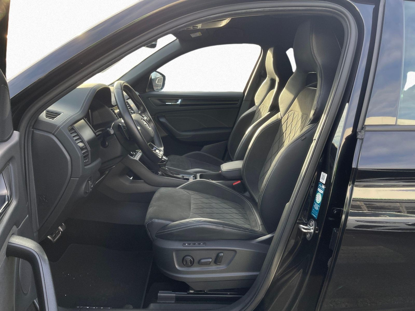 Skoda Kodiaq Sportline 2.0 TDI 4x4 DSG NAVI KAMERA LED