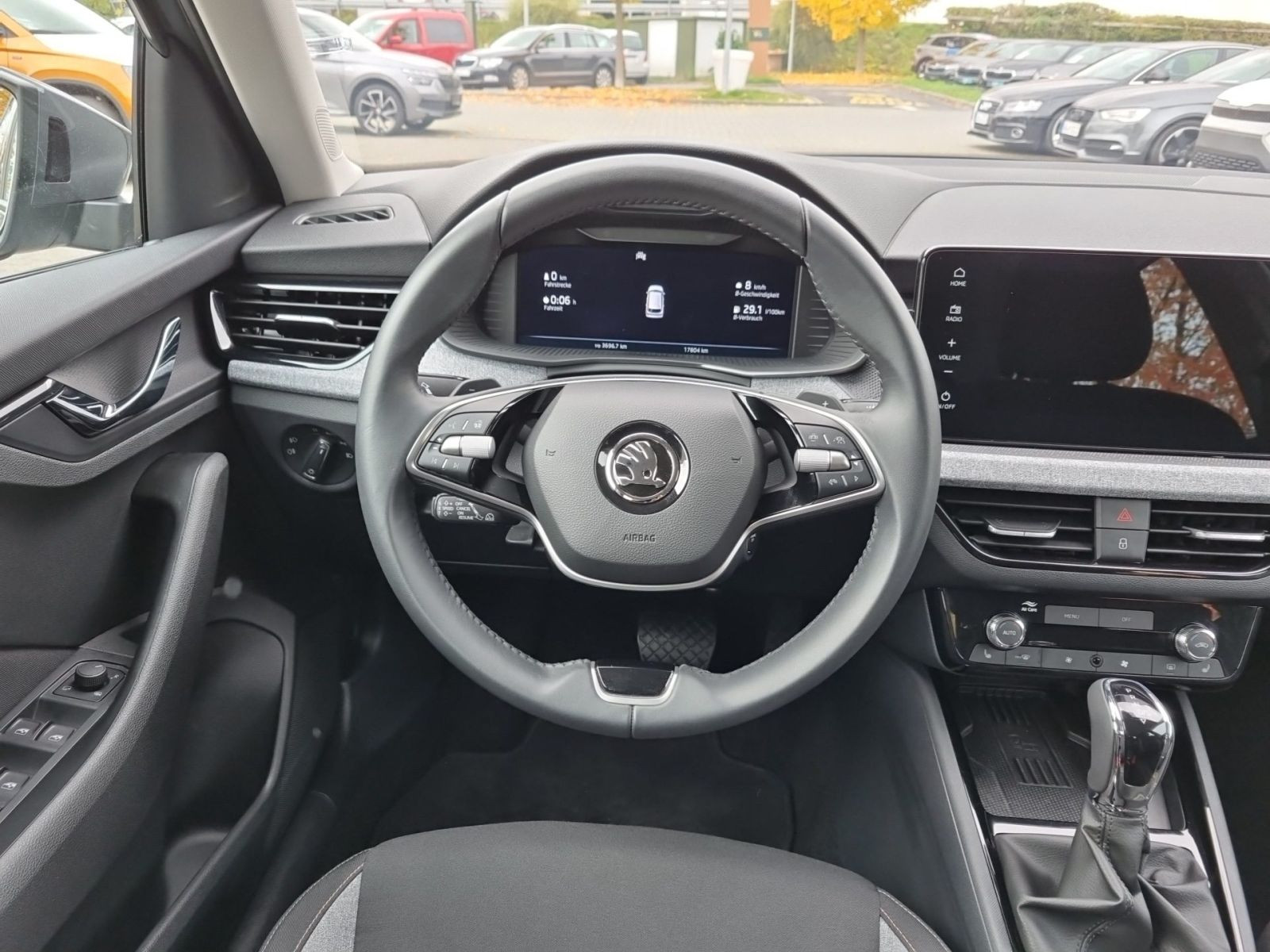 Skoda Kamiq 1.5 TSI Selection DSG Navi LED CarPlay ACC