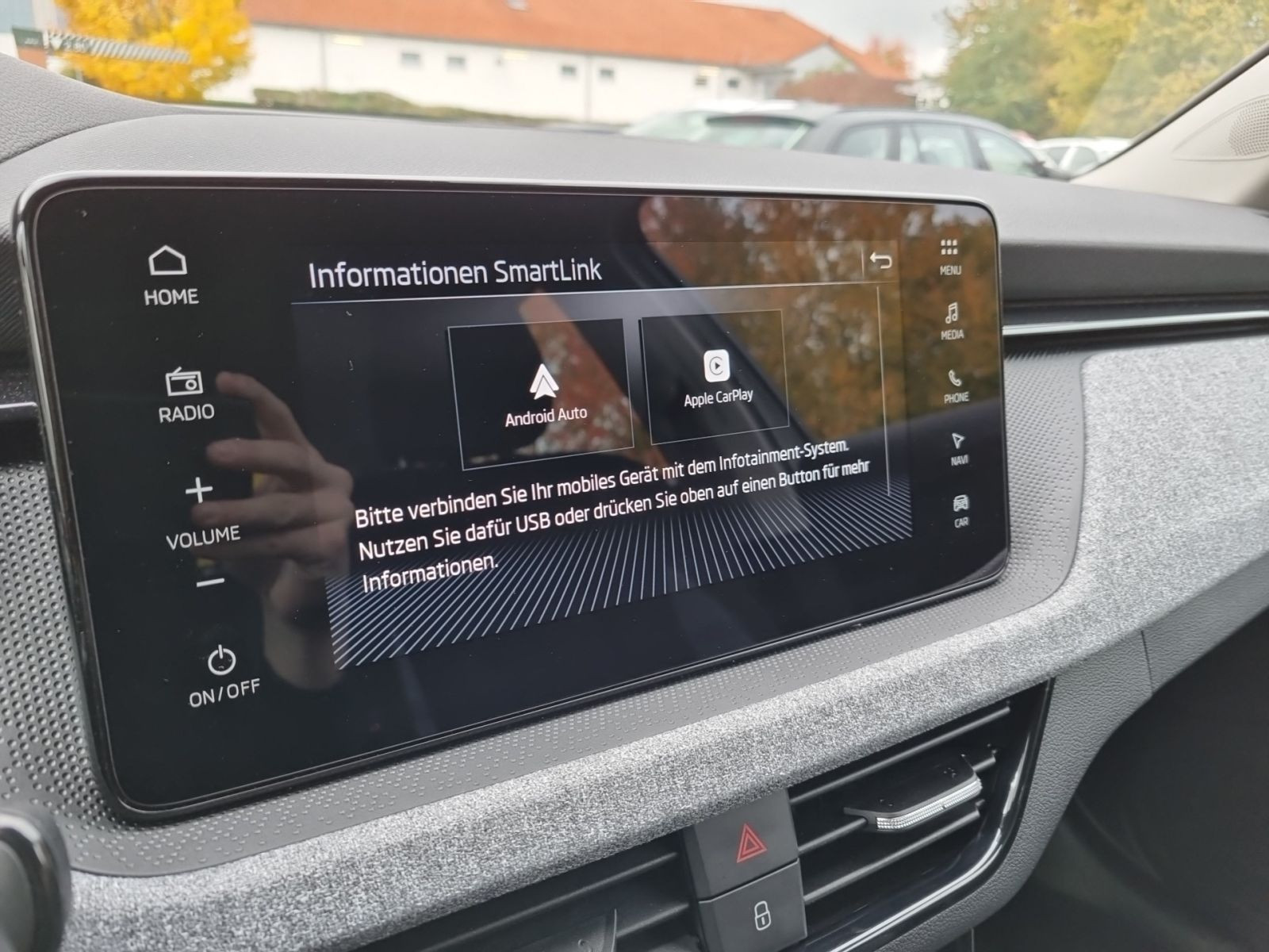 Skoda Kamiq 1.5 TSI Selection DSG Navi LED CarPlay ACC