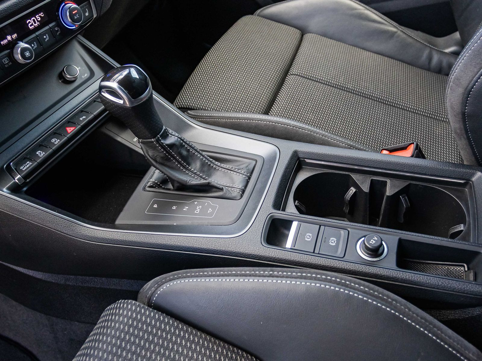 Audi Q3 Sportback S line 35TFSI Stronic Navi EPH LED