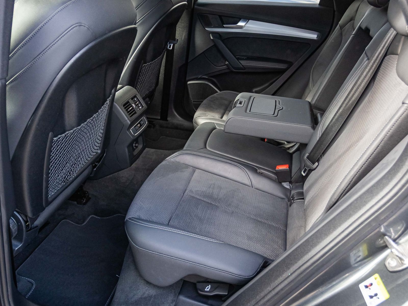 Audi Q5 Sportback 55 TFSIe qu. S line AHK ACC Matrix B&O