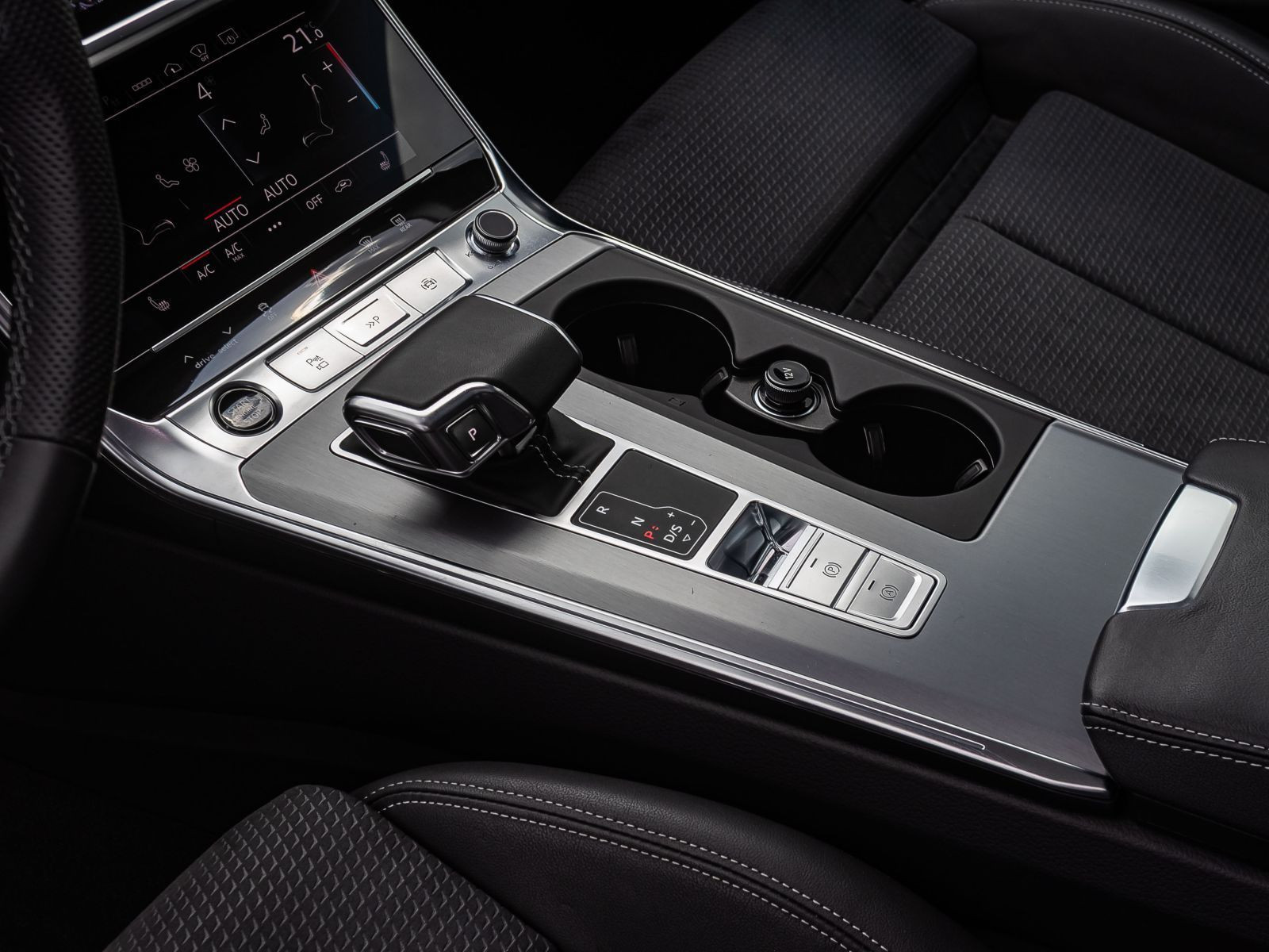 Audi A6 Avant S line 55 TFSI e HUD Pano ACC Navi EPH LED