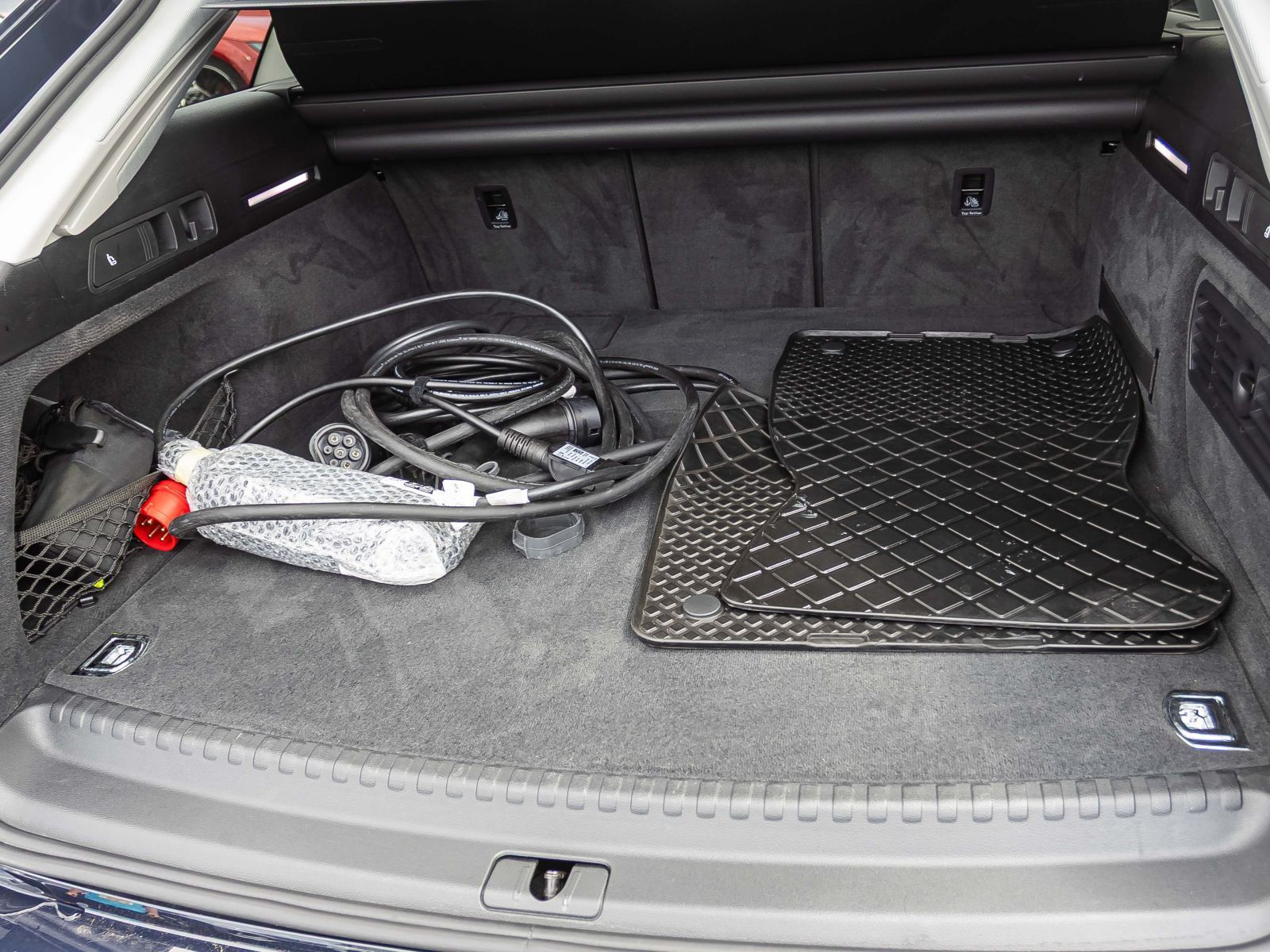 Audi A6 Avant S line 55 TFSI e HUD Pano ACC Navi EPH LED