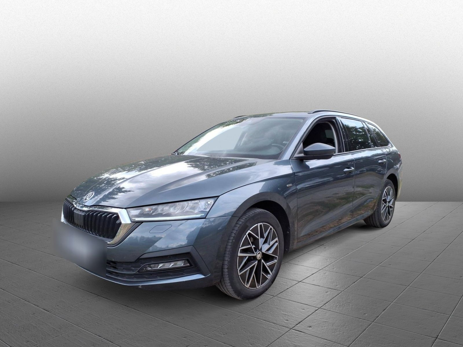 Skoda Octavia Combi 2.0 TDI Clever Navi LED GRA RFK AHK