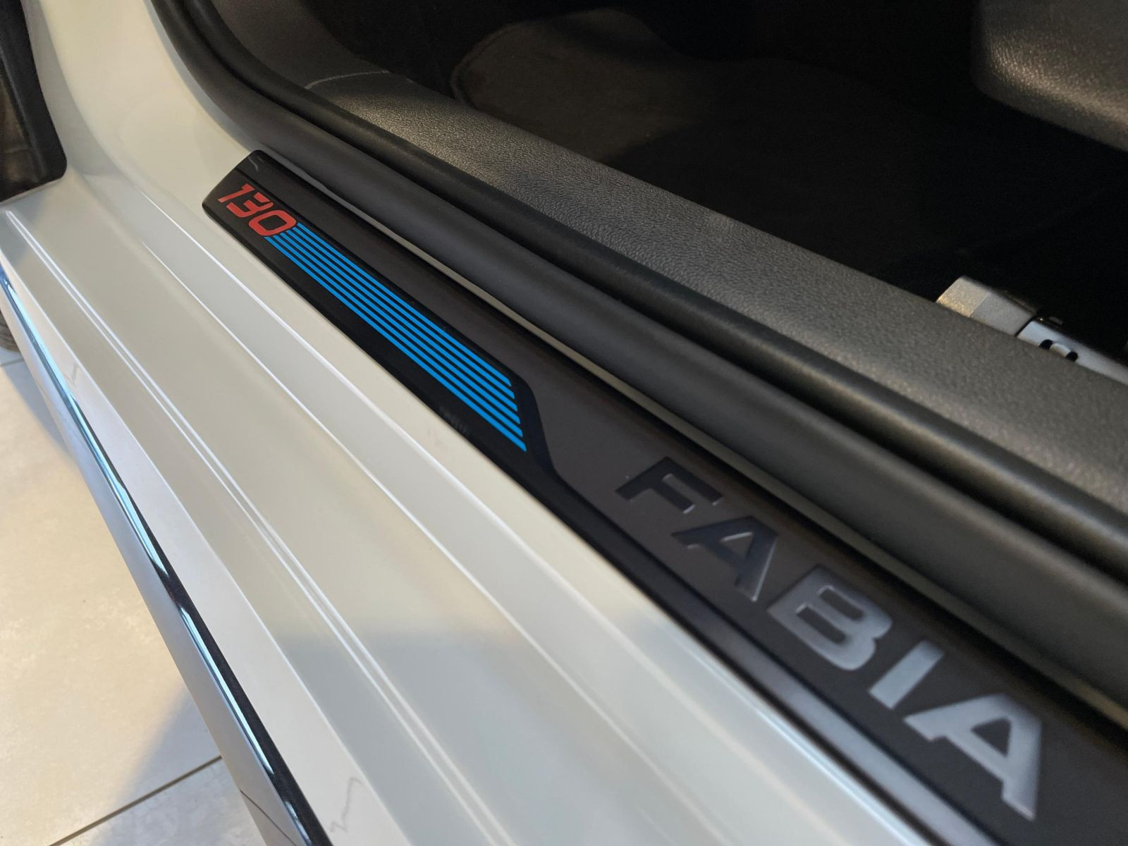 Skoda Fabia 130 1,5 TSI DSG ACC LED NAVI RFK KESSY