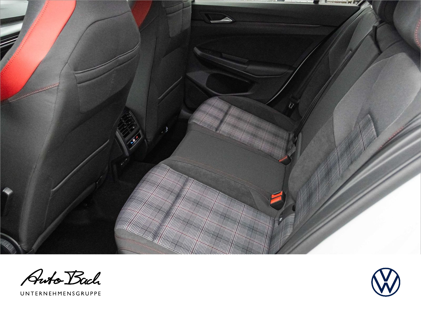 Volkswagen Golf GTI 2,0 l TSI OPF 195 kW (265 PS) 7 -Gang-Doppelkupplungsgetriebe DSG