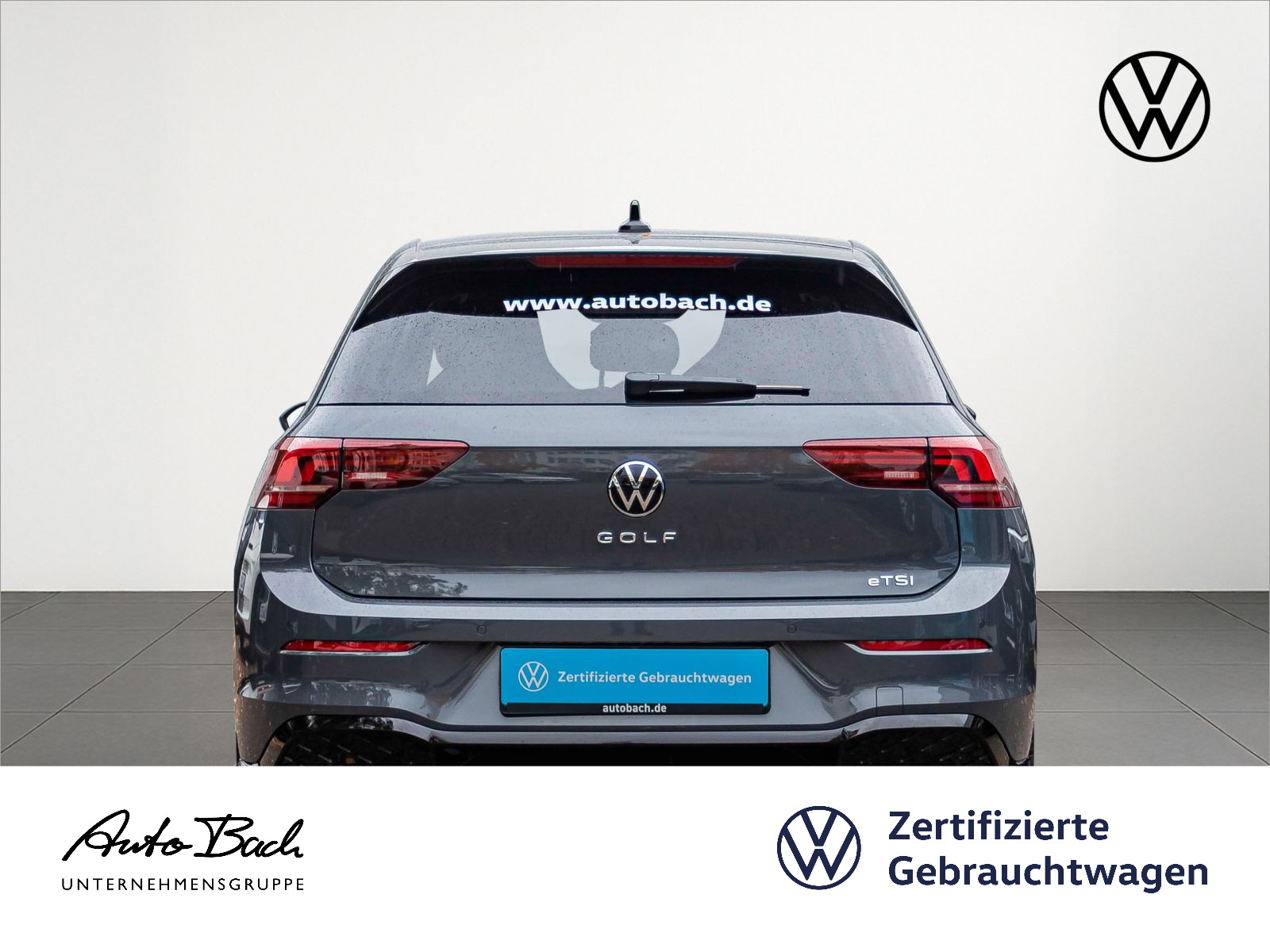 Volkswagen Golf VIII 1.5 eTSI DSG R-Line, Navi, LED, Head-up-Display, App-Connect