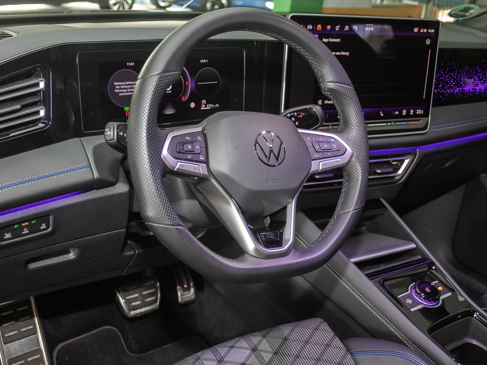 Volkswagen Tiguan 2.0 TDI R-Line 4M DSG Navi LED Standhzg HuD ACC