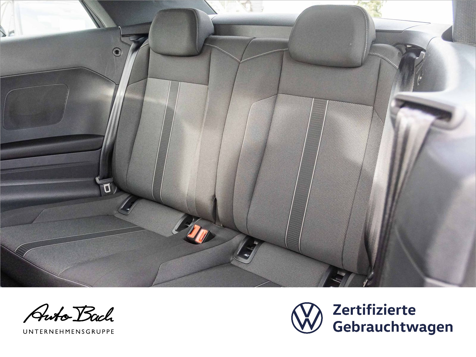 Volkswagen T-Roc Cabriolet 1.0 TSI Style Navi LED ACC EPH DAB