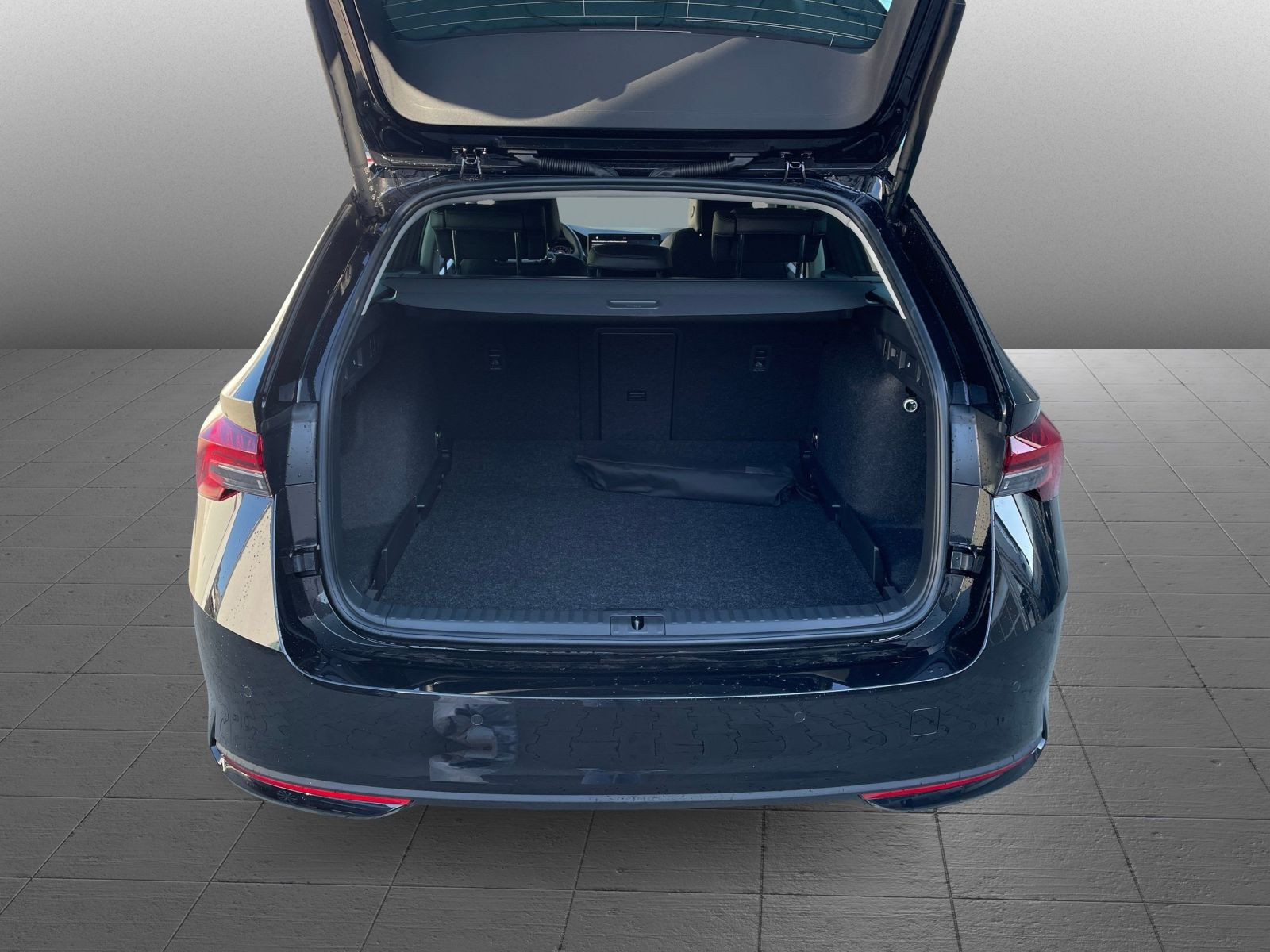 Skoda Octavia Combi Selection 2,0 TDI 110 kW 7-Gang-DSG