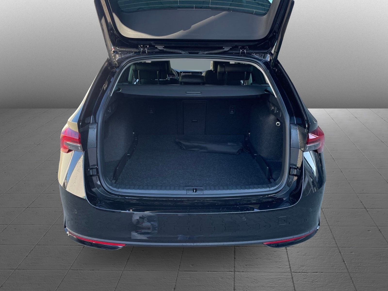 Skoda Octavia Combi Selection 2,0 TDI 110 kW 7-Gang-DSG