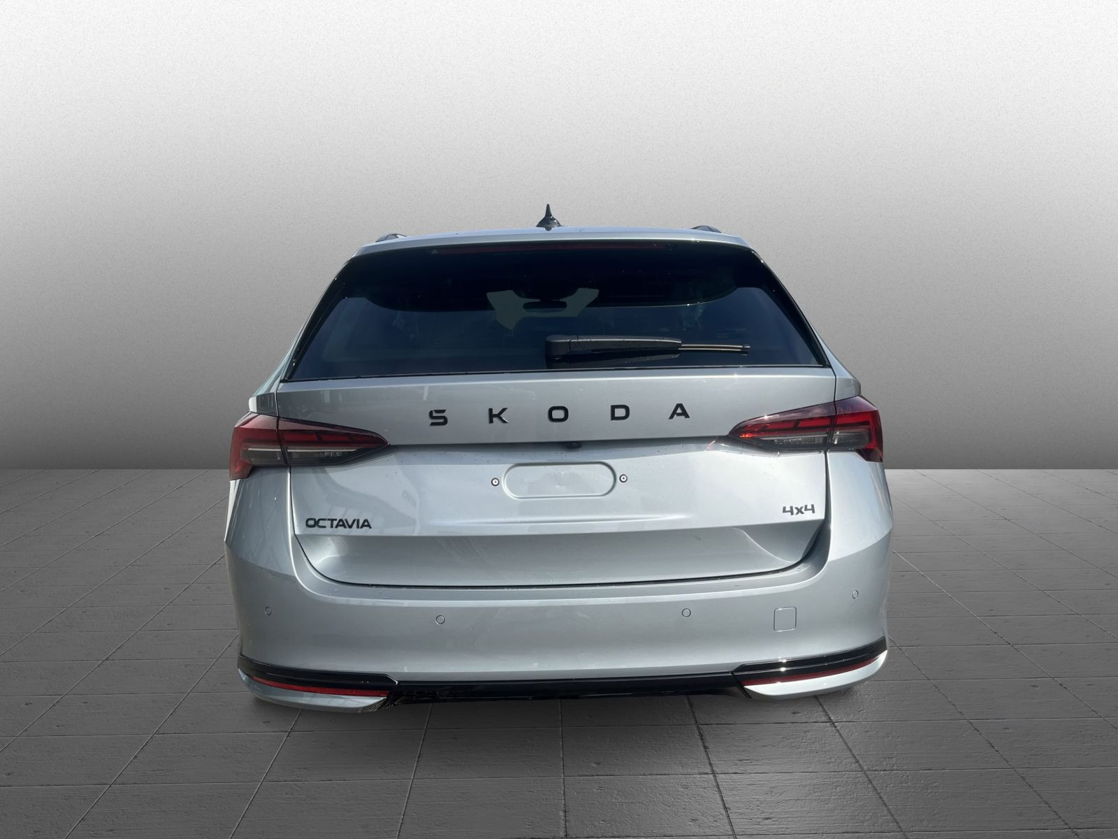 Skoda Octavia Combi Sportline 2,0 TSI 150 kW 7-Gang-DSG 4x4