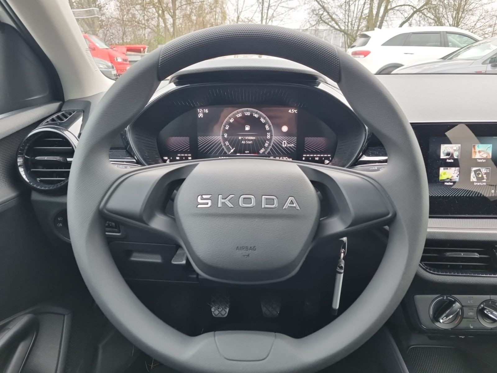 Skoda Fabia Essence 1.0 MPI LED EPH Sitzheizung Klima