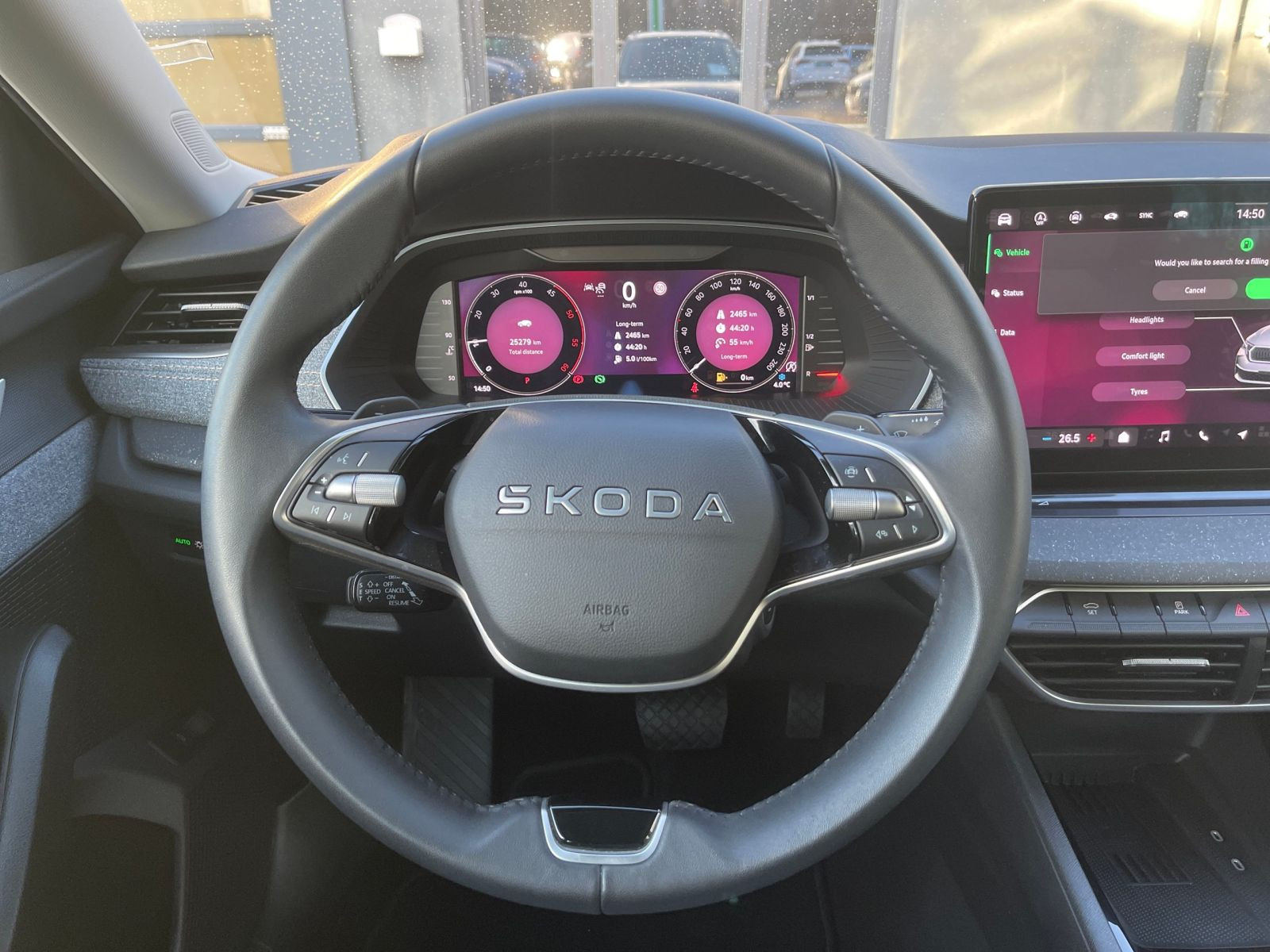 Skoda Octavia Combi 2.0TDI Selection DSG Navi LED ACC