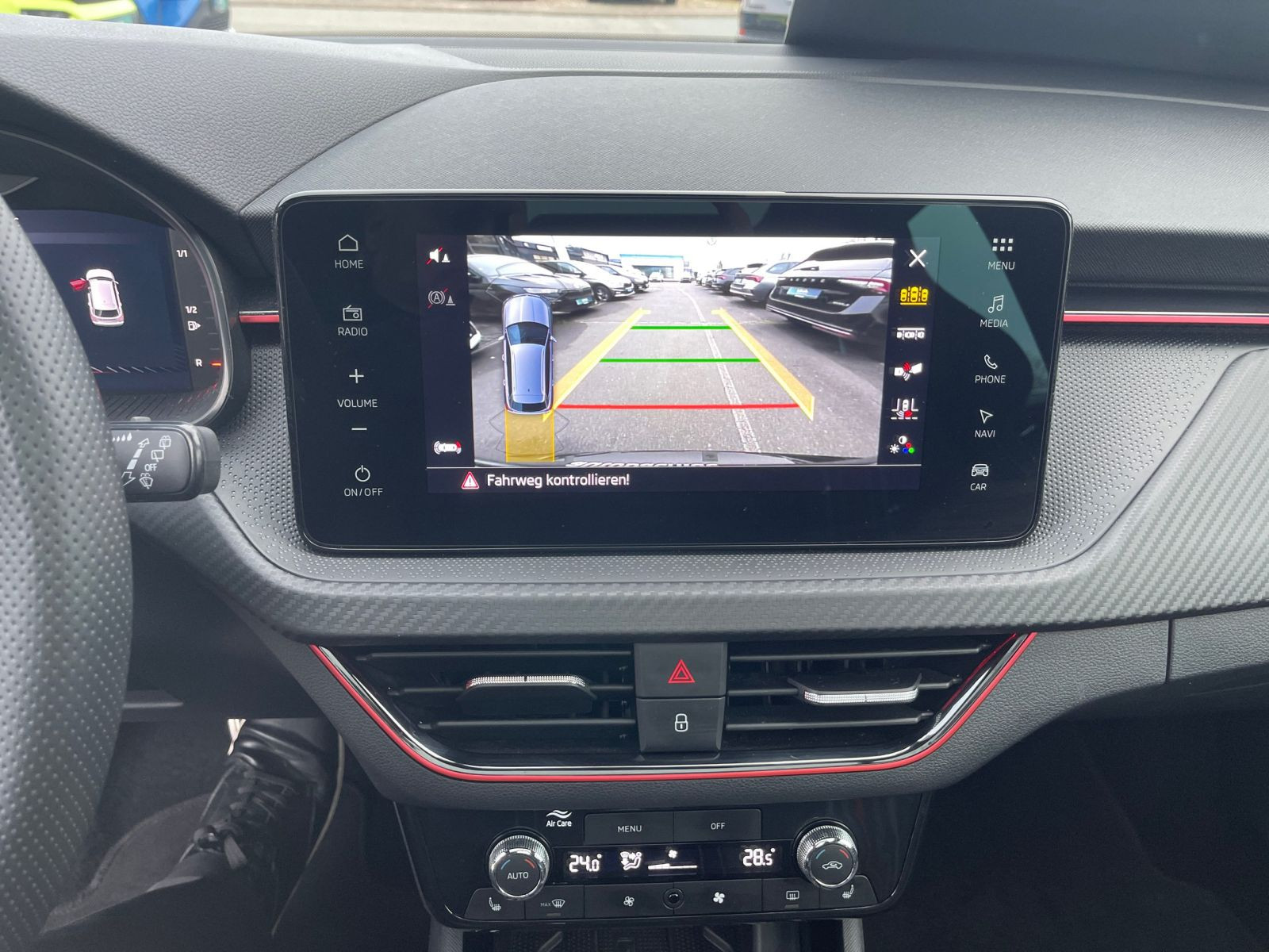 Skoda Kamiq Monte Carlo 1.5 TSI  DSG Navi PANO ACC AHK