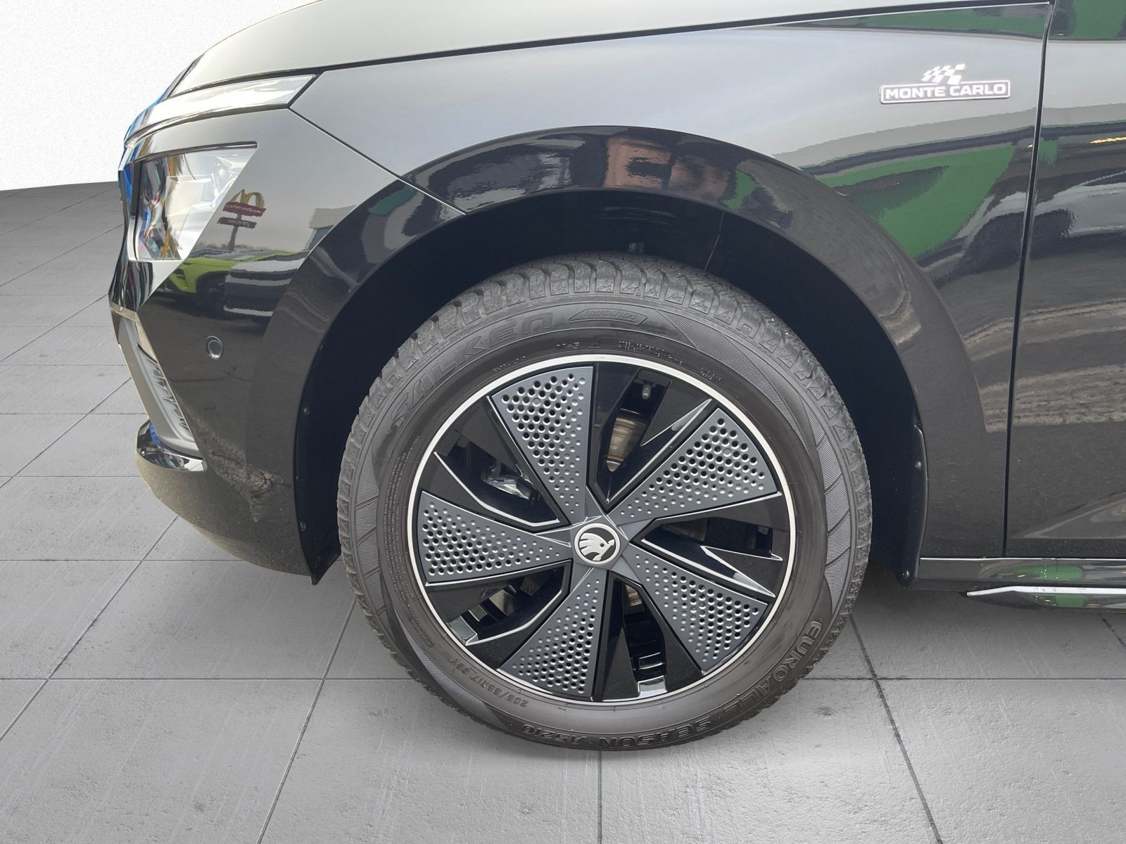 Skoda Kamiq Monte Carlo 1.5 TSI  DSG Navi PANO ACC AHK