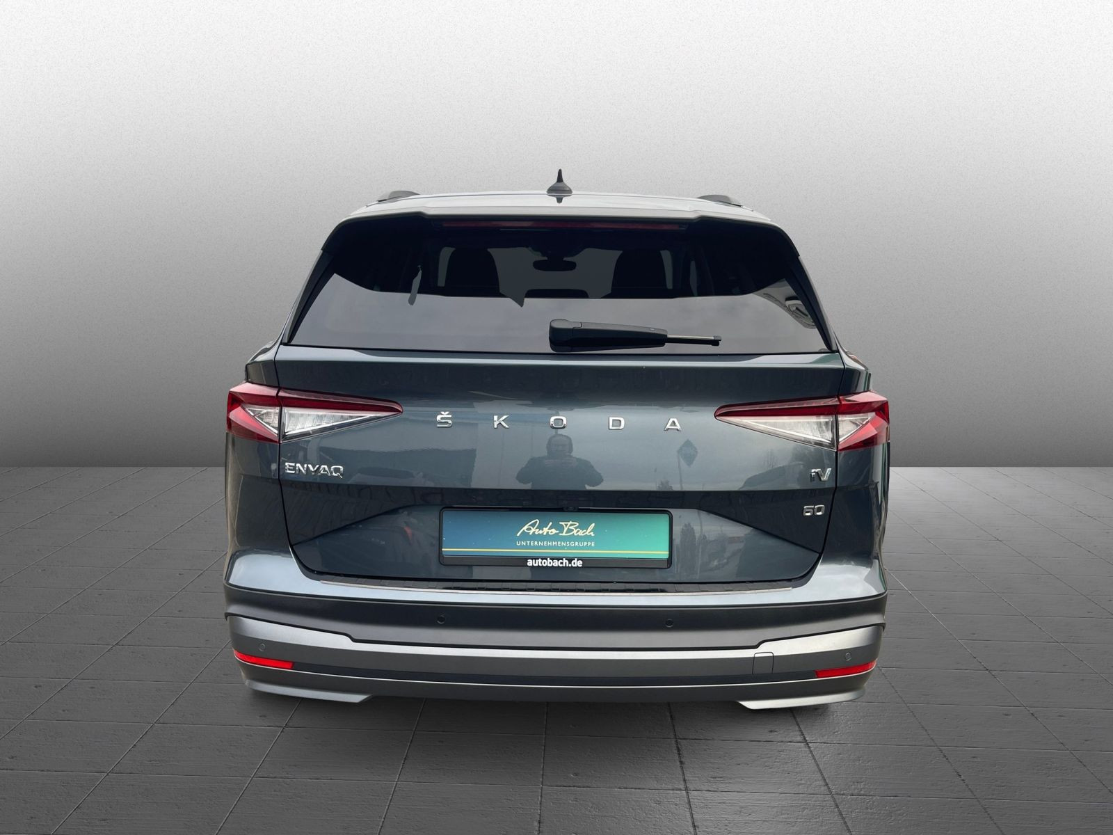 Skoda Enyaq 60 DSG Navi AHK LED EPH ACC