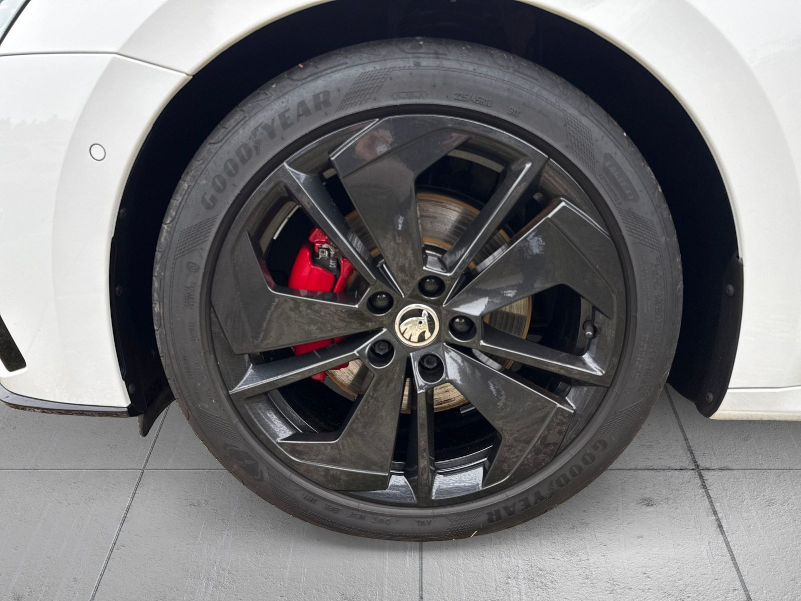 Skoda Octavia Combi RS 2.0 TDI DSG HuD Navi LED AHK