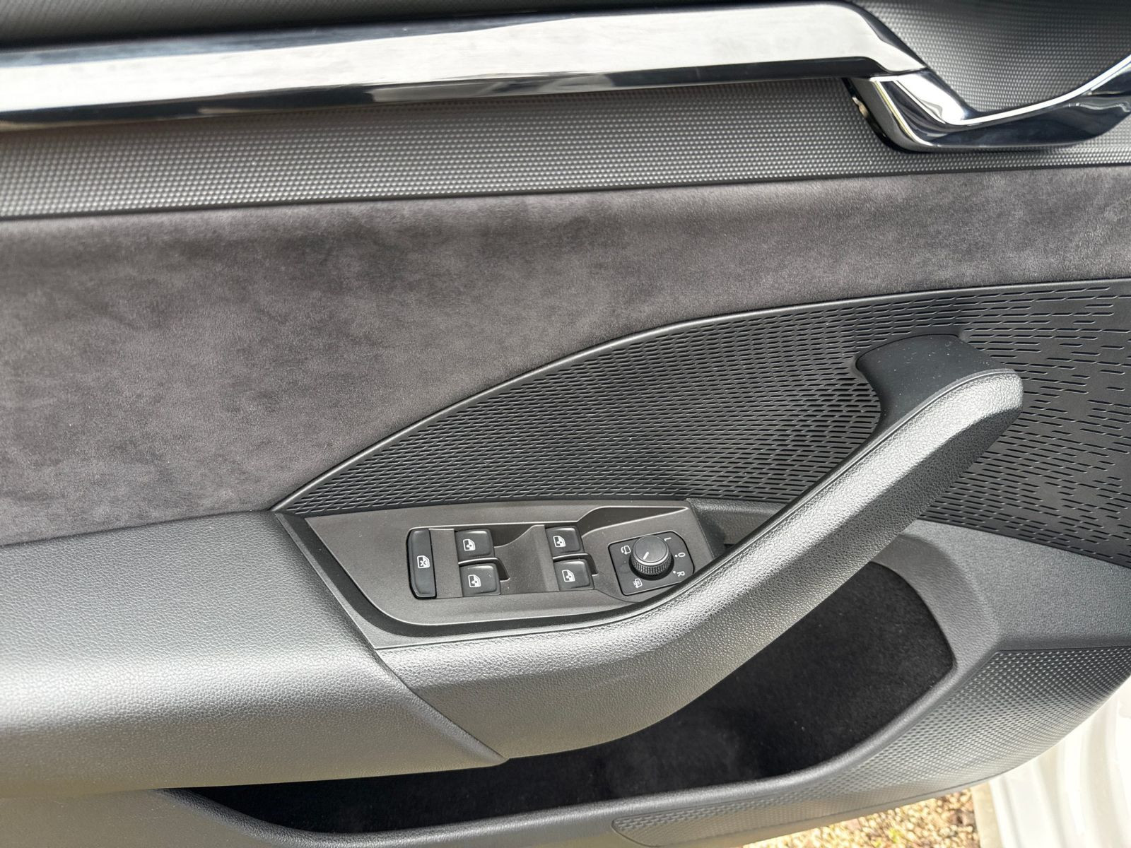 Skoda Octavia Combi RS 2.0 TDI DSG HuD Navi LED AHK