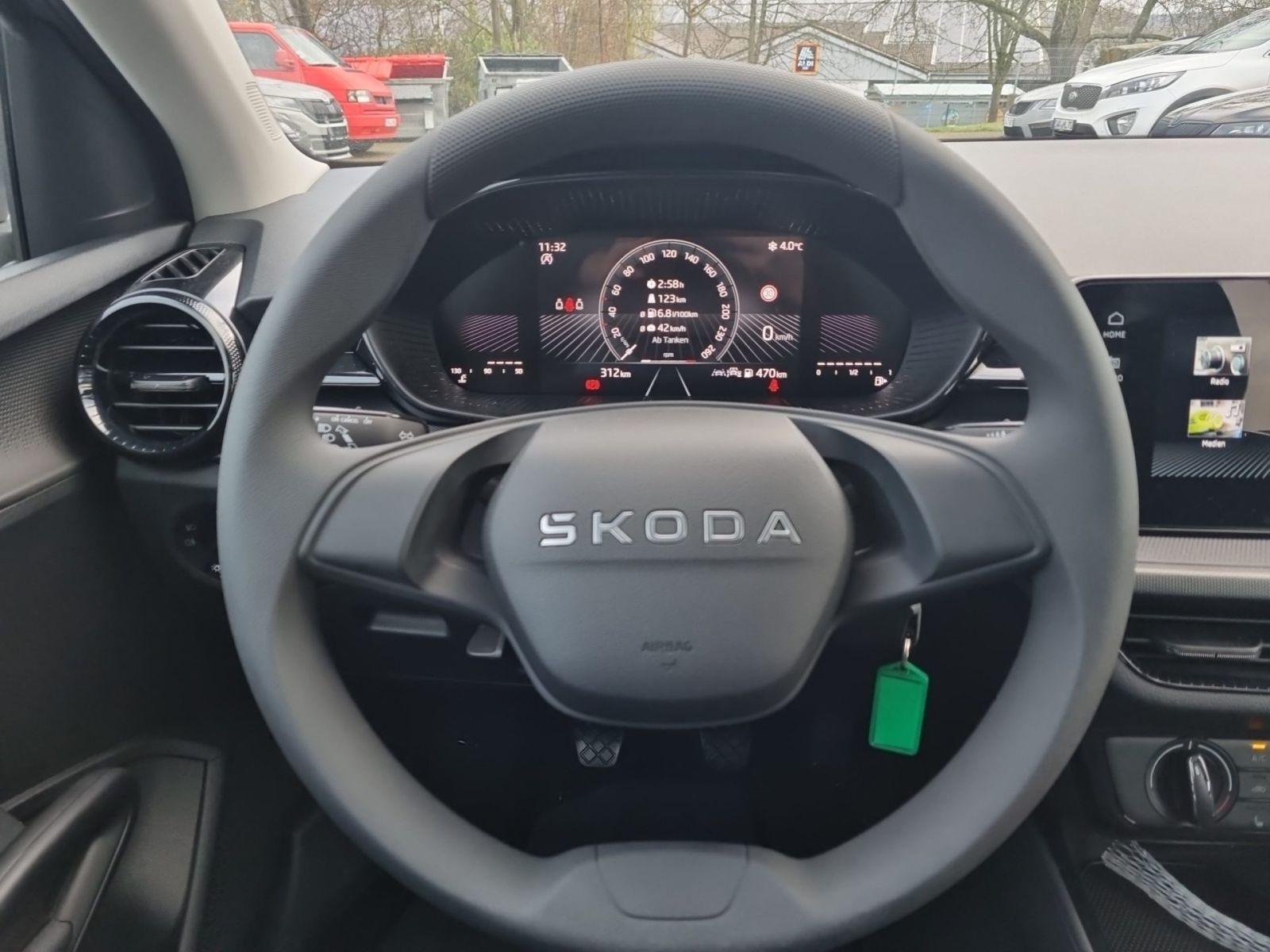 Skoda Fabia Essence 1,0 MPI LED Lane Assist Front Assist