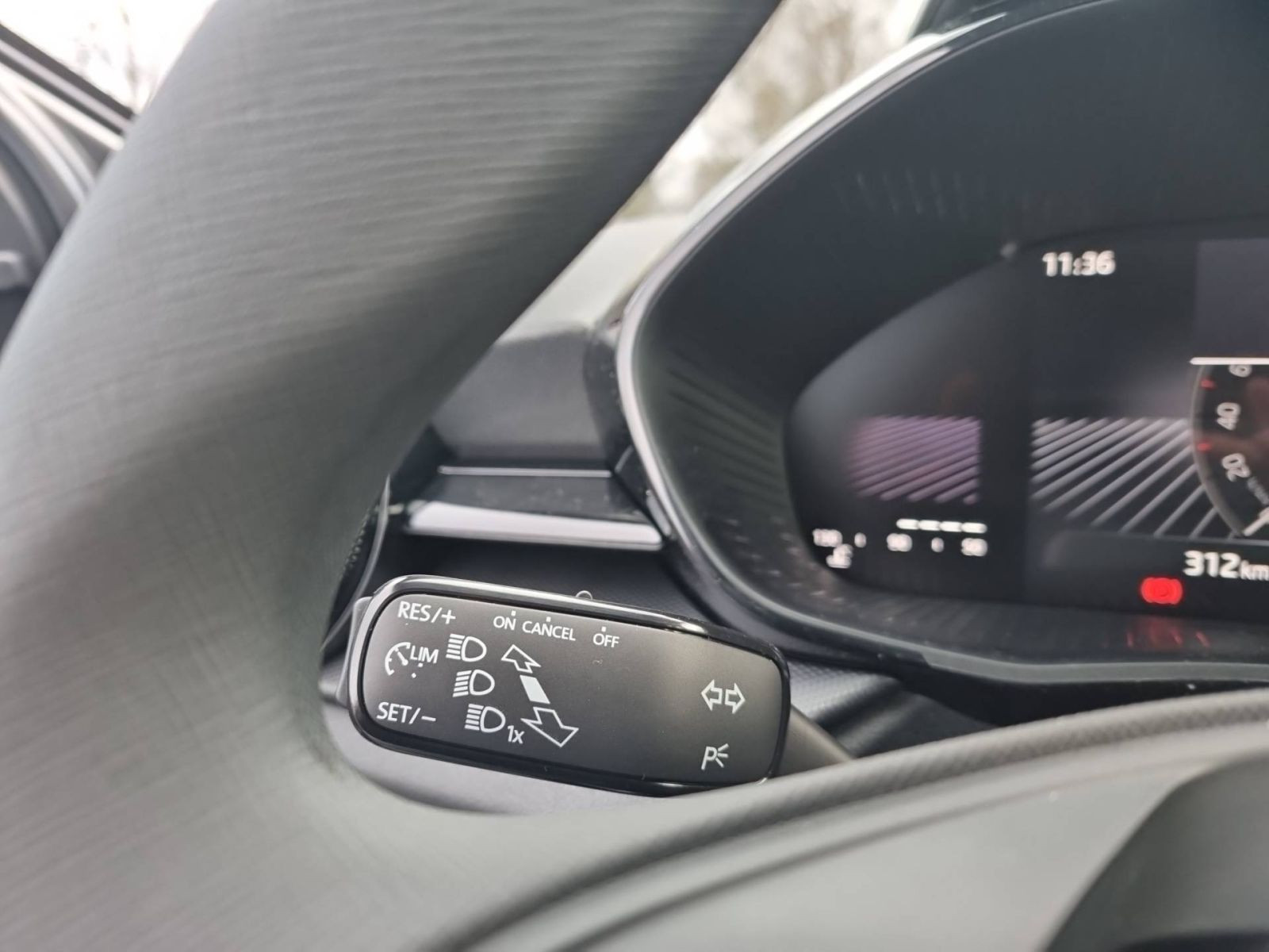 Skoda Fabia Essence 1,0 MPI LED Lane Assist Front Assist