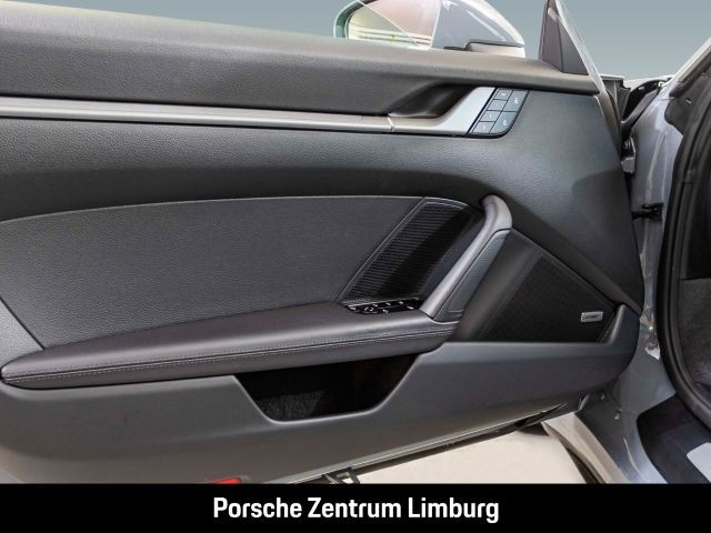 Porsche 992 911 Carrera Cabrio LED-Matrix Sportabgas