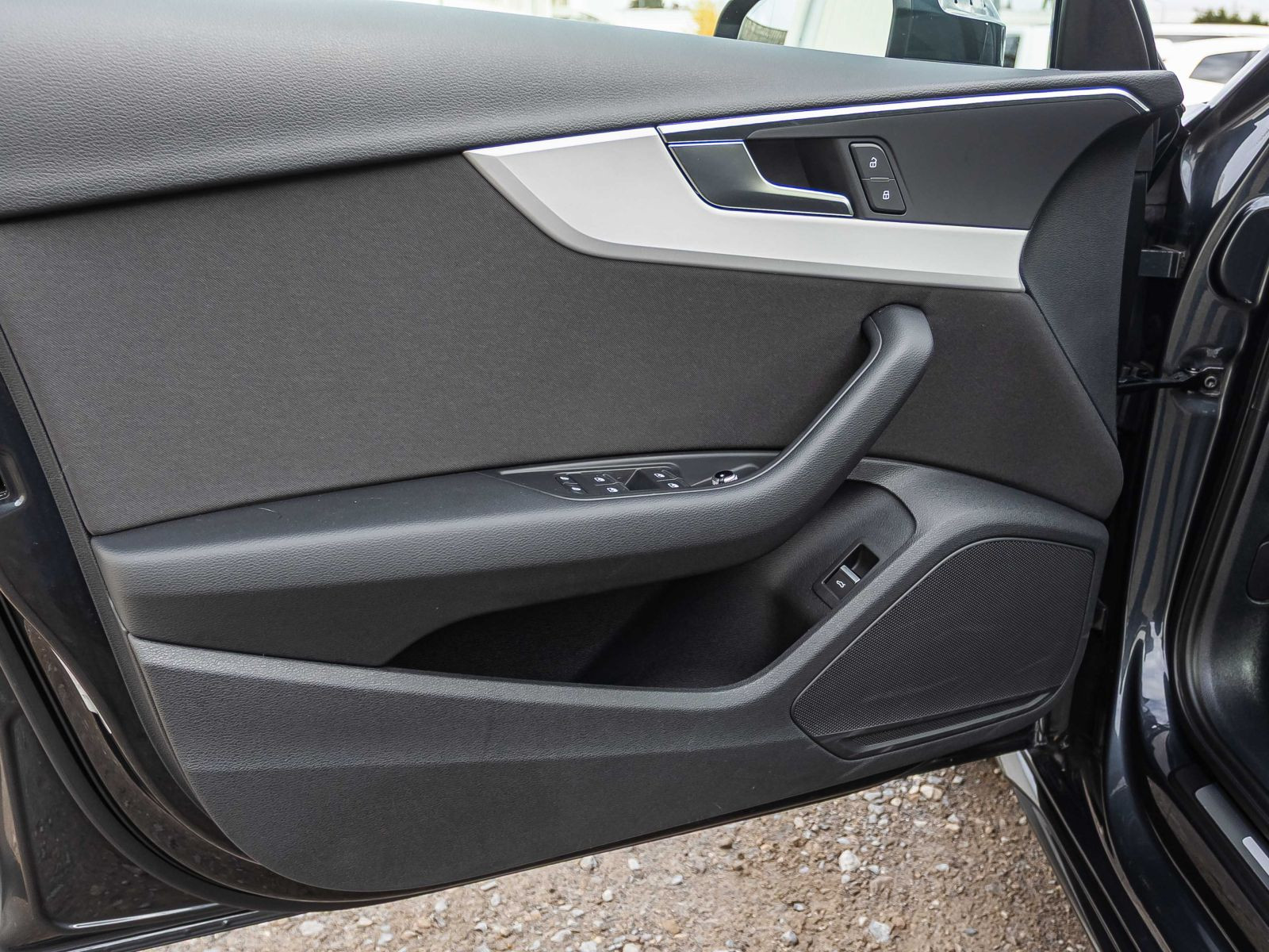 Audi A4 Advanced 40TDI qu Stronic Navi LED CarPlay