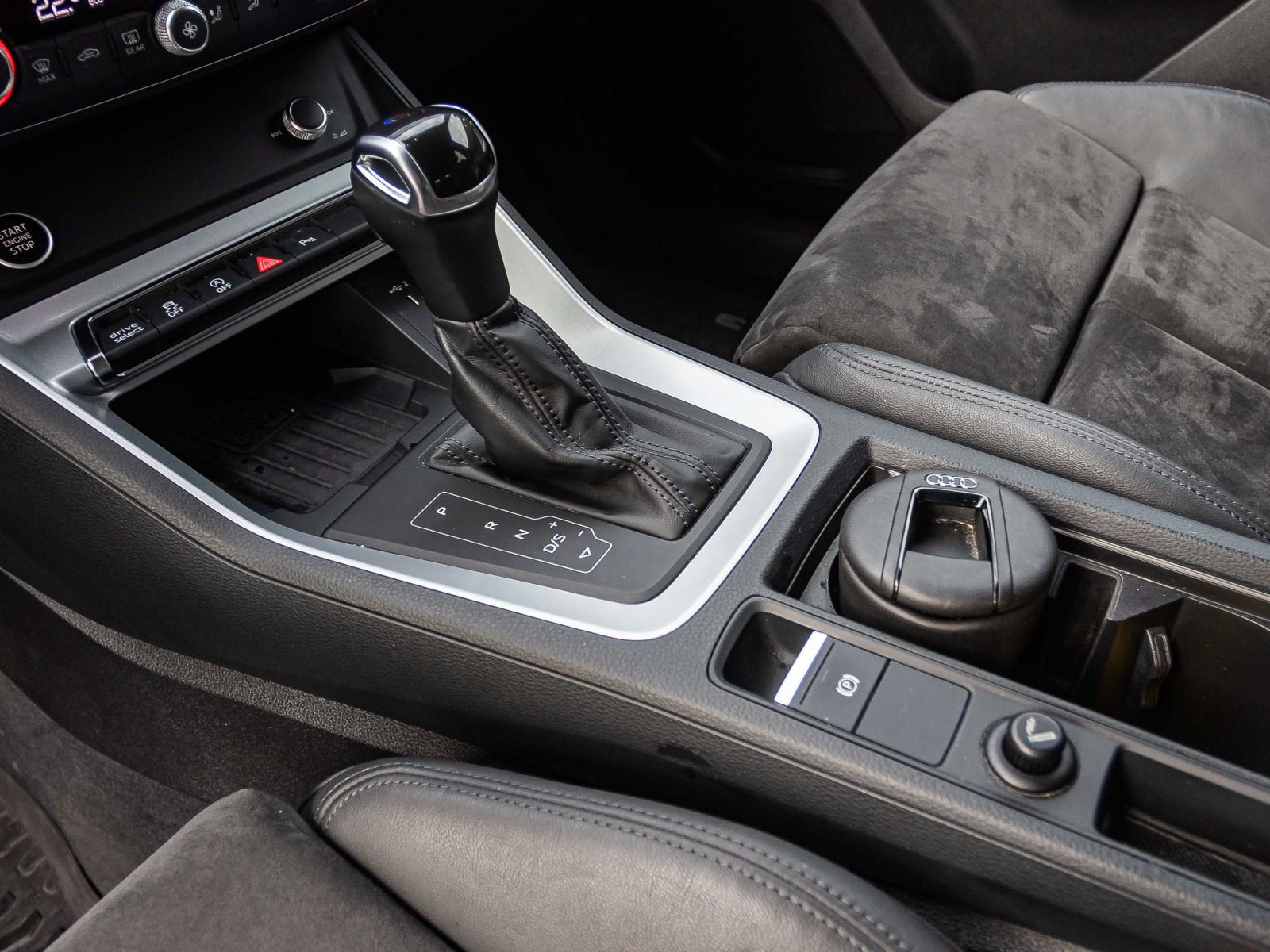 Audi Q3 Sportback S line 35TDI qu Stronic Navi LED Standhzg