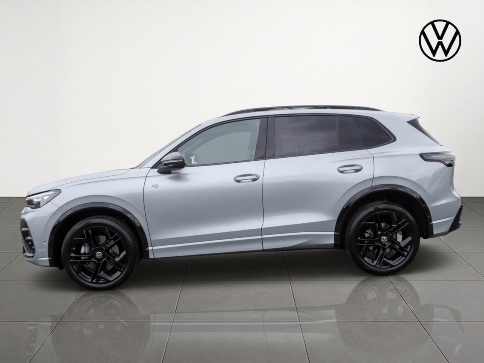 Volkswagen Tiguan 2.0 TDI DSG R-Line Black Style, Panoramadach, Standheizung, HD-LED-Matrix, Navi, Soundsystem