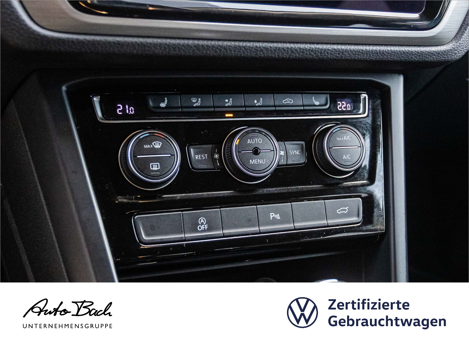 Volkswagen Touran 1.5 TSI Comfortline DSG Navi LED ACC EPH