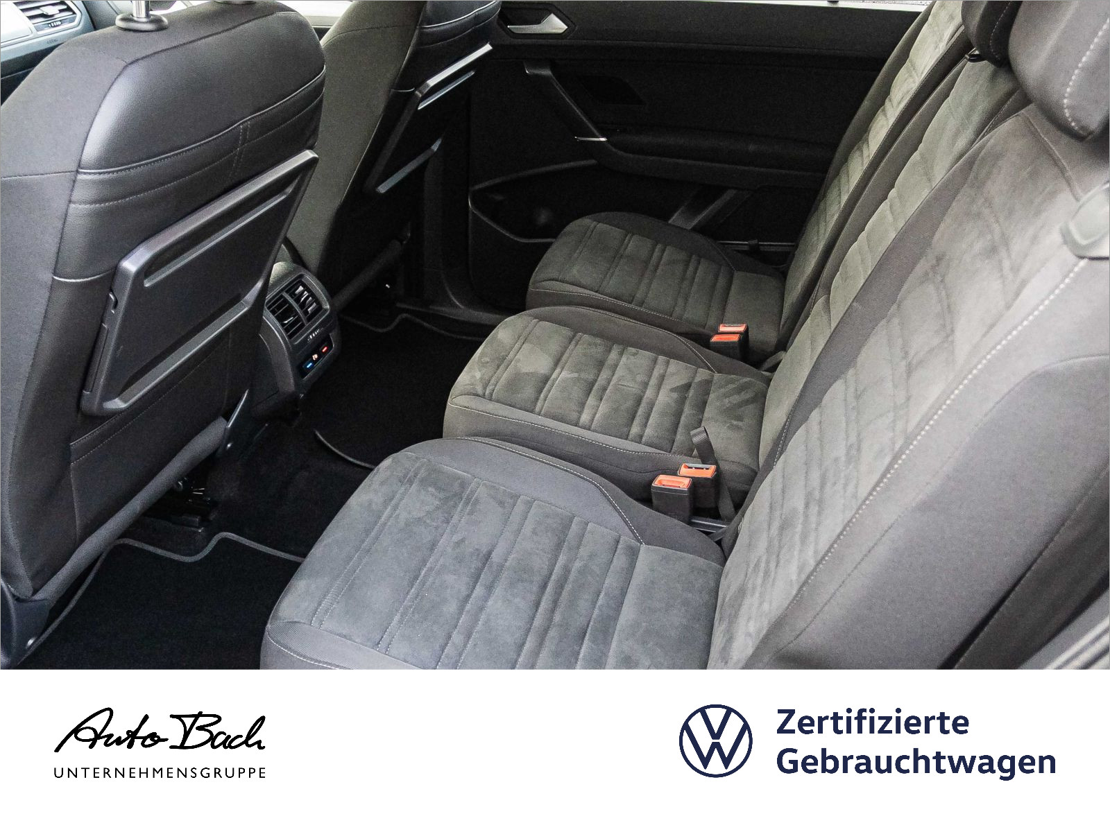 Volkswagen Touran 1.5 TSI Comfortline DSG Navi LED ACC EPH