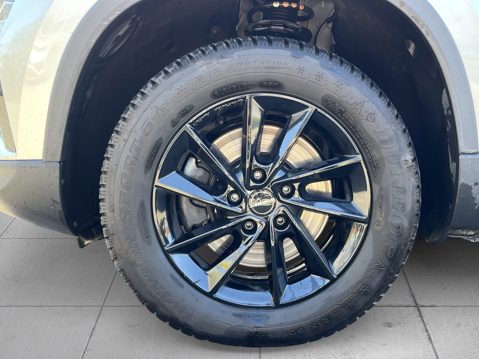 Skoda Karoq Tour 1.5 TSI DSG LED ACC EPH AHK