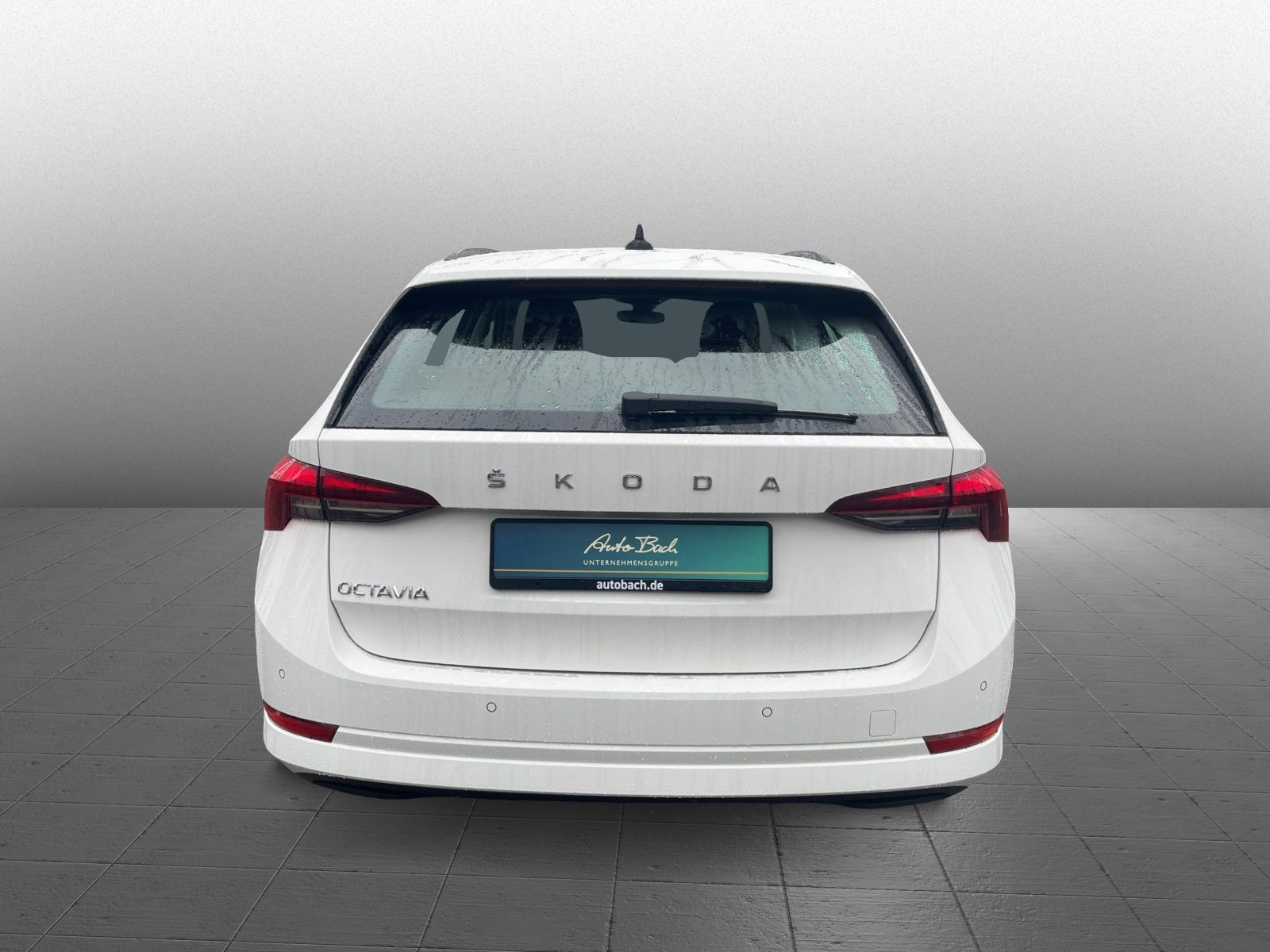 Skoda Octavia Combi 2.0TDI Ambition DSG LED GRA AHK