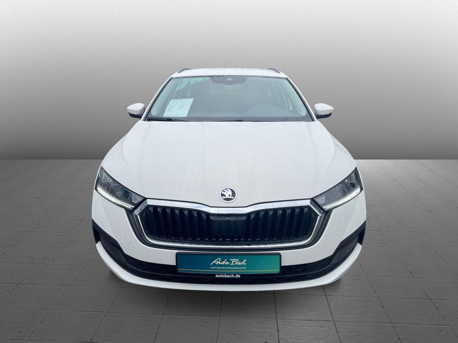 Skoda Octavia Combi 2.0TDI Ambition DSG LED GRA AHK