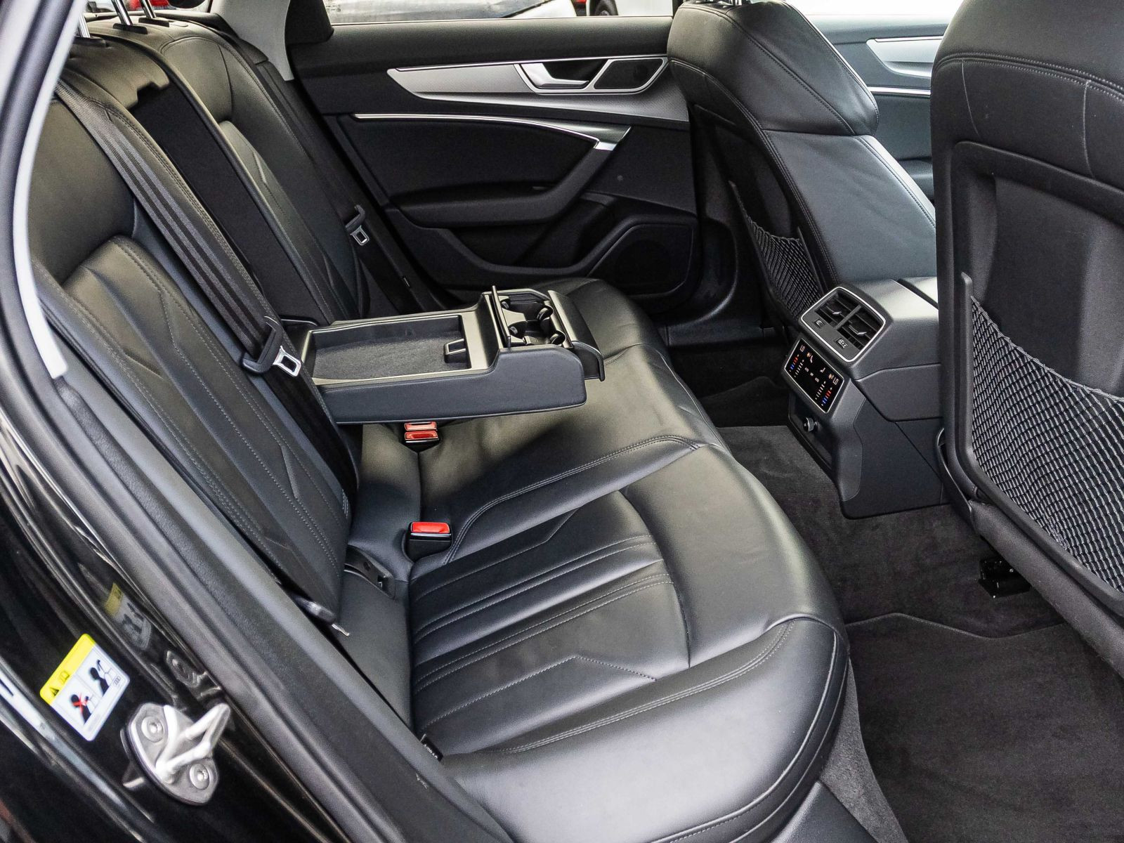 Audi A6 Avant Sport 40TDI qu Stronic Navi LED ACC EPH