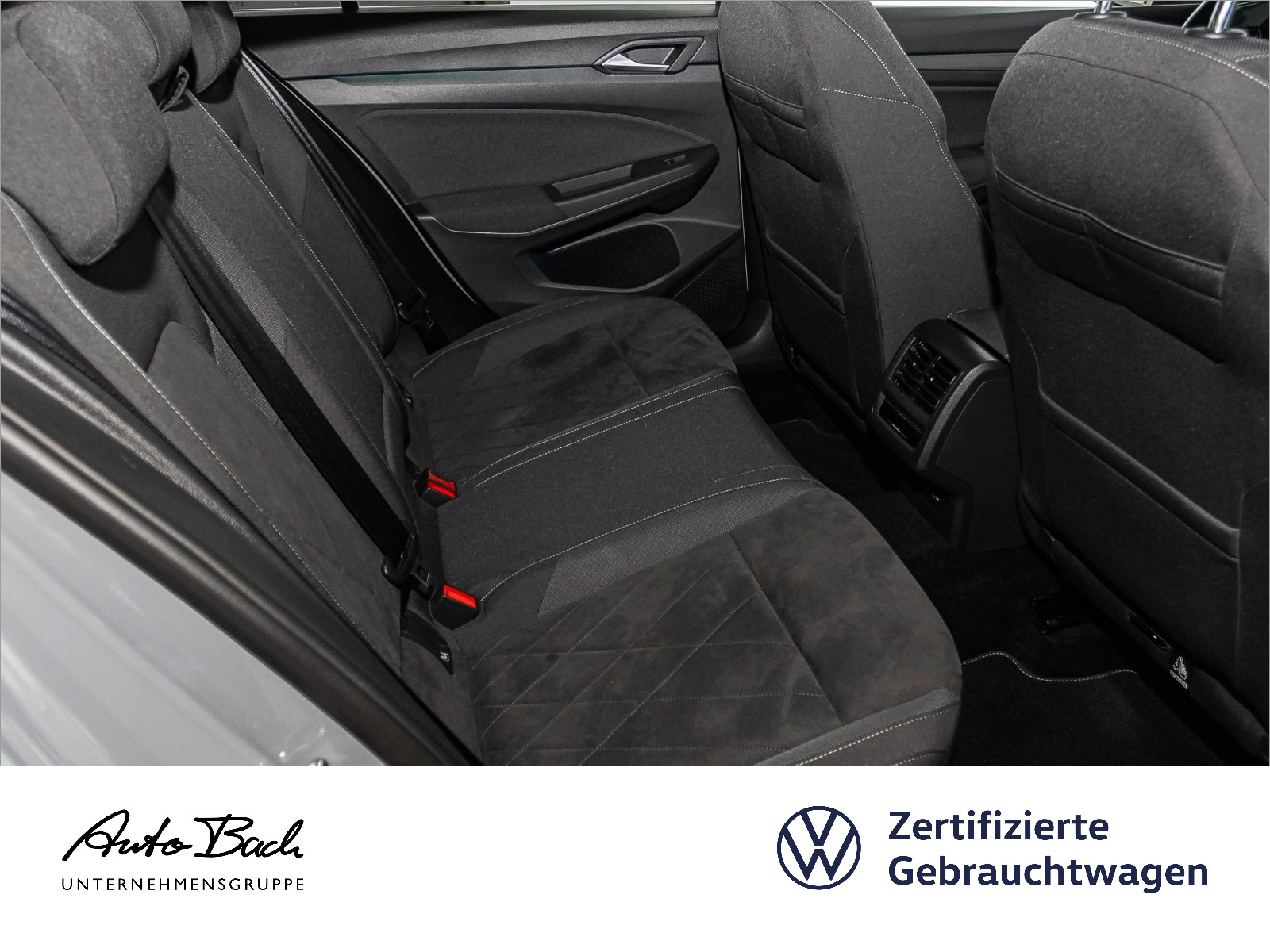 Volkswagen Golf 1.4 eHybrid Style DSG Navi LED ACC CarPlay