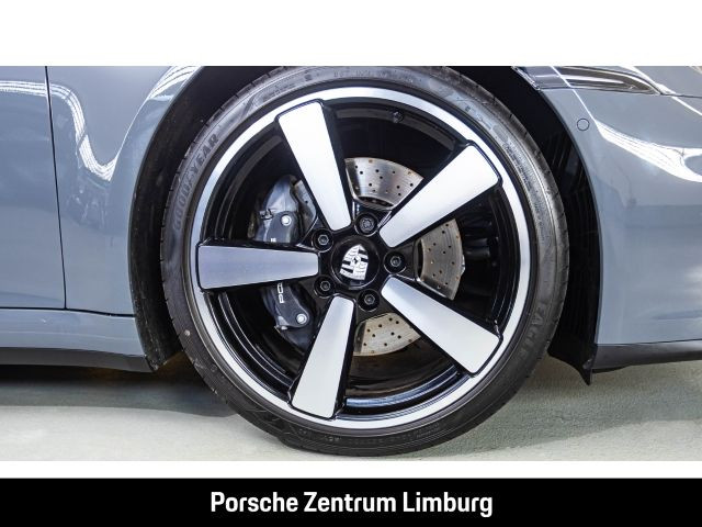 Porsche 992 911 Carrera Cabriolet Rückfahrkamera BOSE