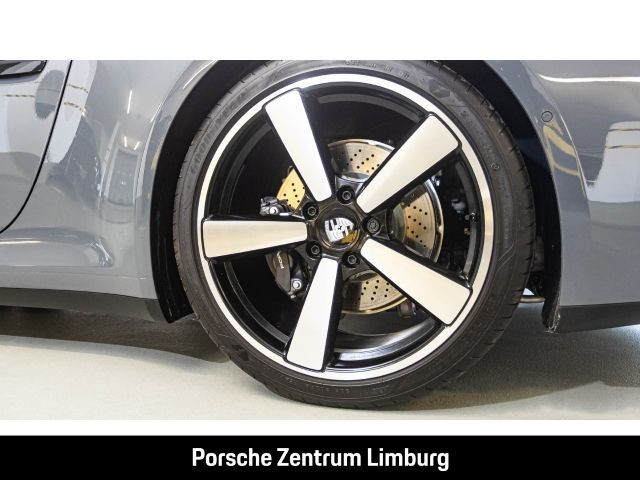 Porsche 992 911 Carrera Cabriolet Rückfahrkamera BOSE