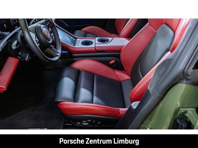 Porsche Taycan Turbo Cross Turismo Burmester HA-Lenkung