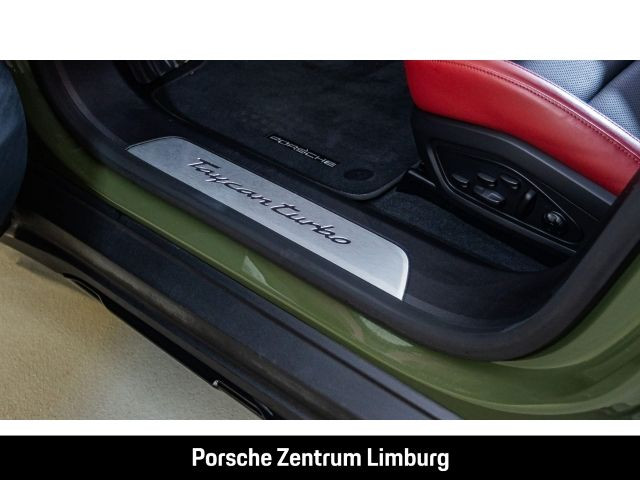 Porsche Taycan Turbo Cross Turismo Burmester HA-Lenkung