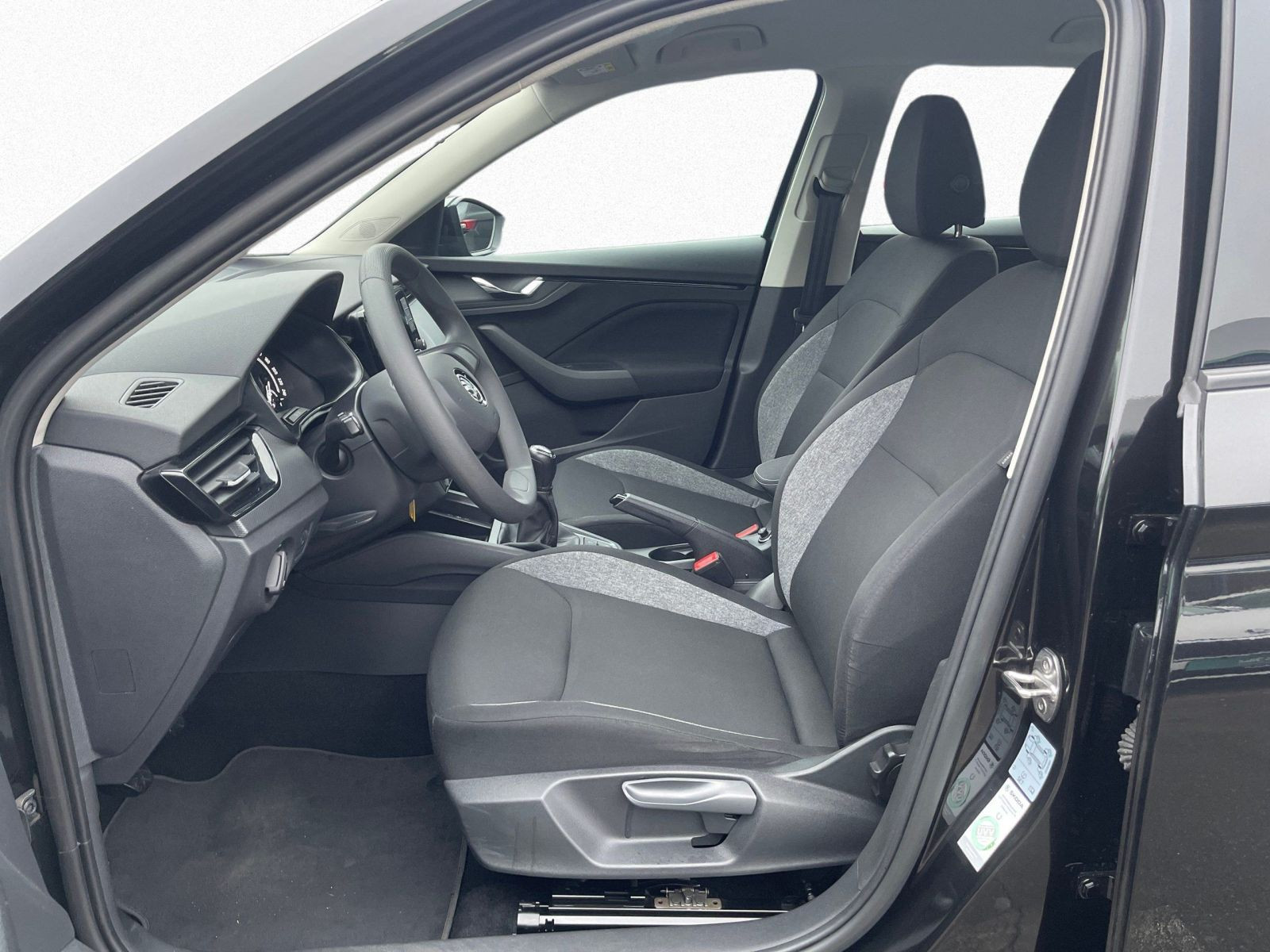 Skoda Kamiq Active 1.0 TSI 70kW LED CarPlay Cool & Sound