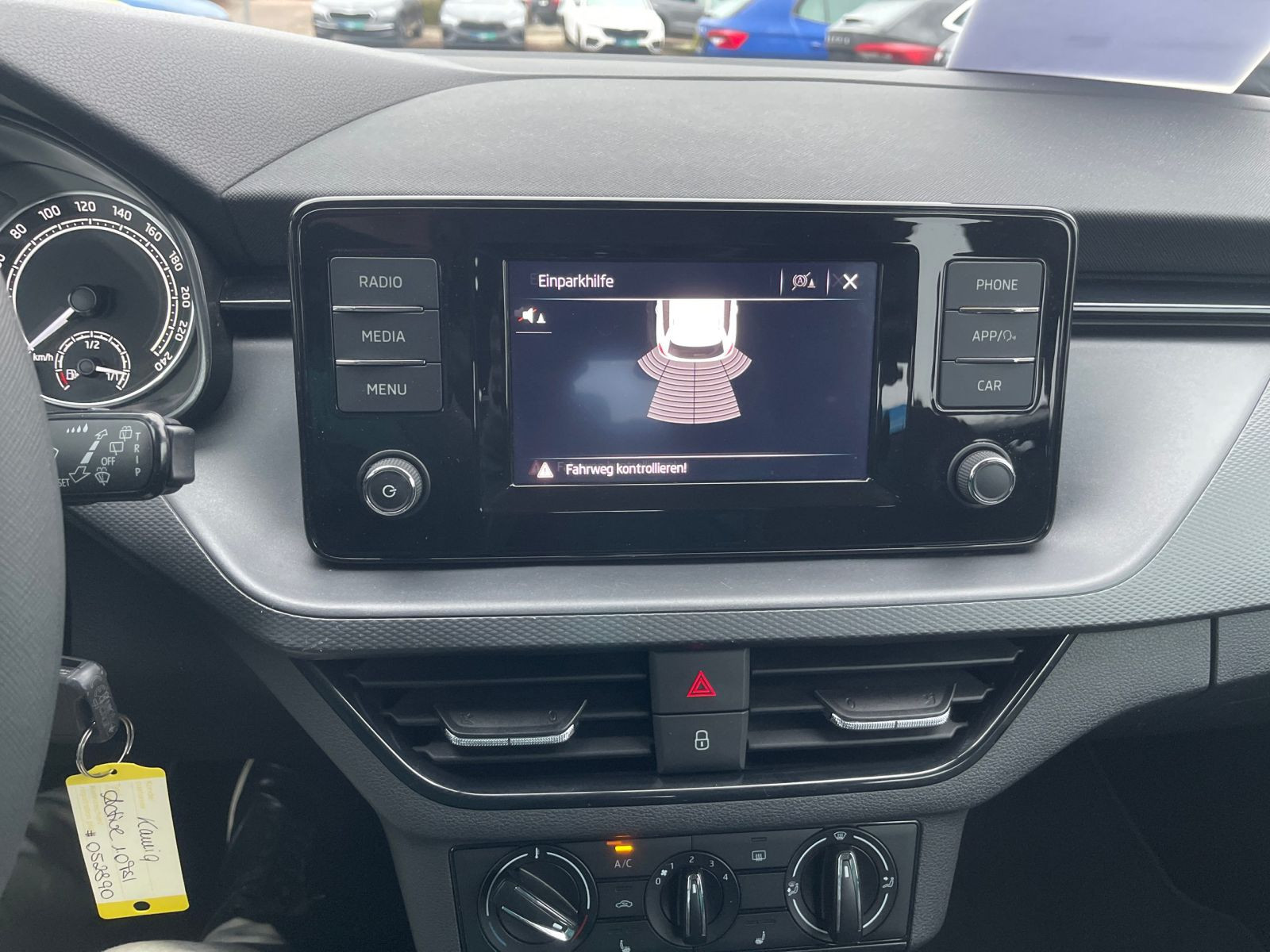 Skoda Kamiq Active 1.0 TSI 70kW LED CarPlay Cool & Sound