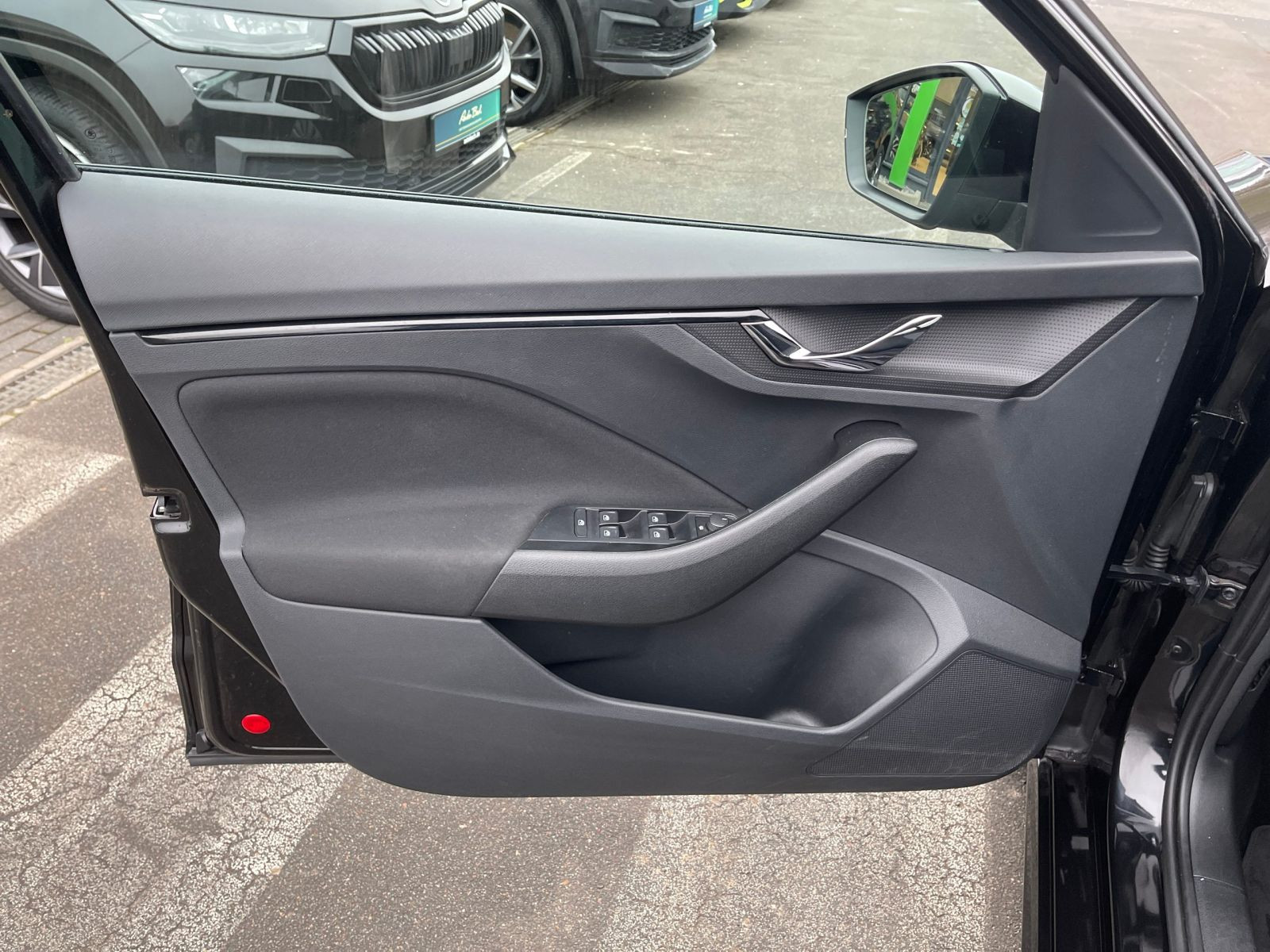 Skoda Kamiq Active 1.0 TSI 70kW LED CarPlay Cool & Sound