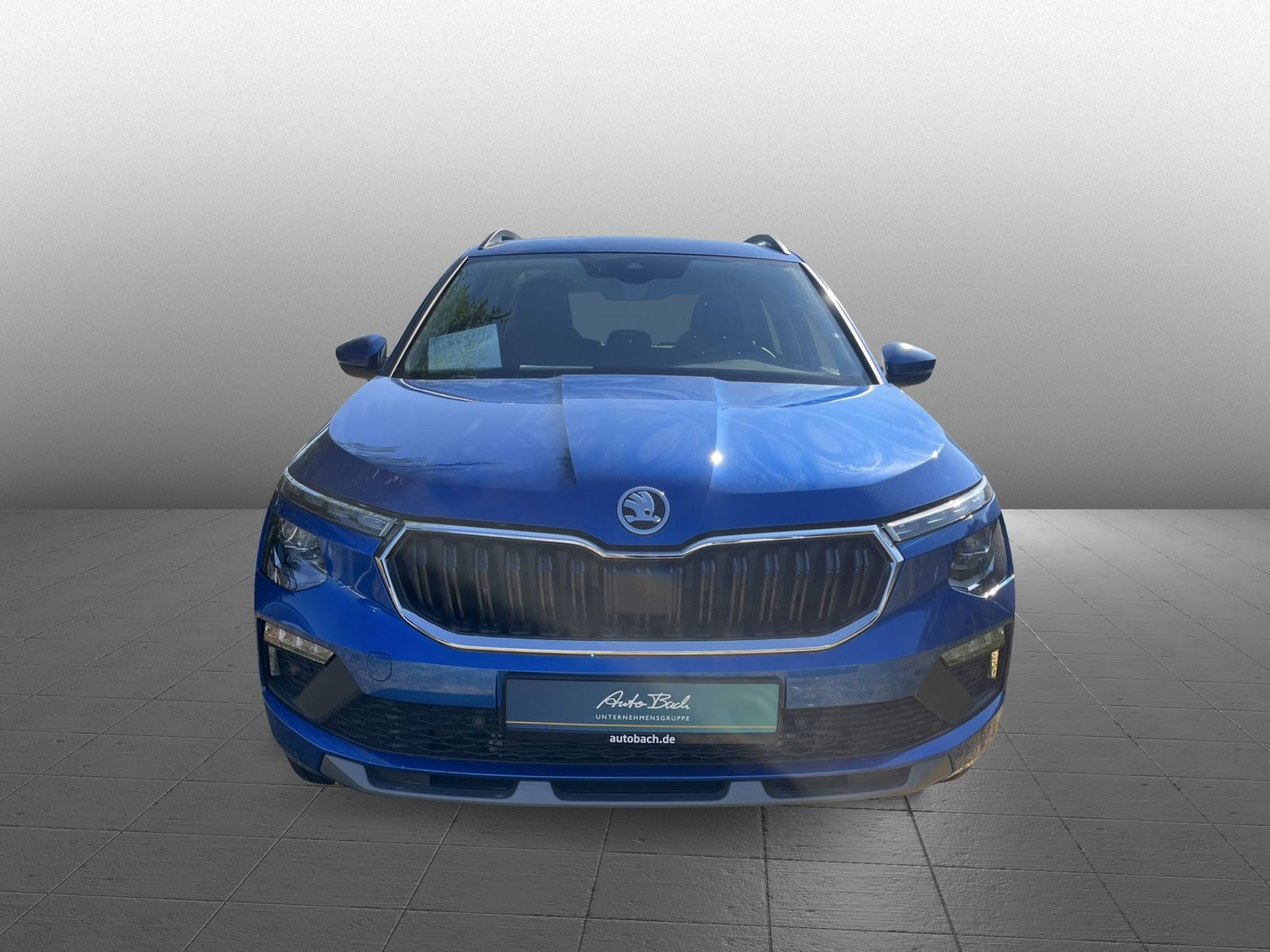 Skoda Kamiq Tour 1,0 TSI DSG ACC AHK NAVI RFK KESSY