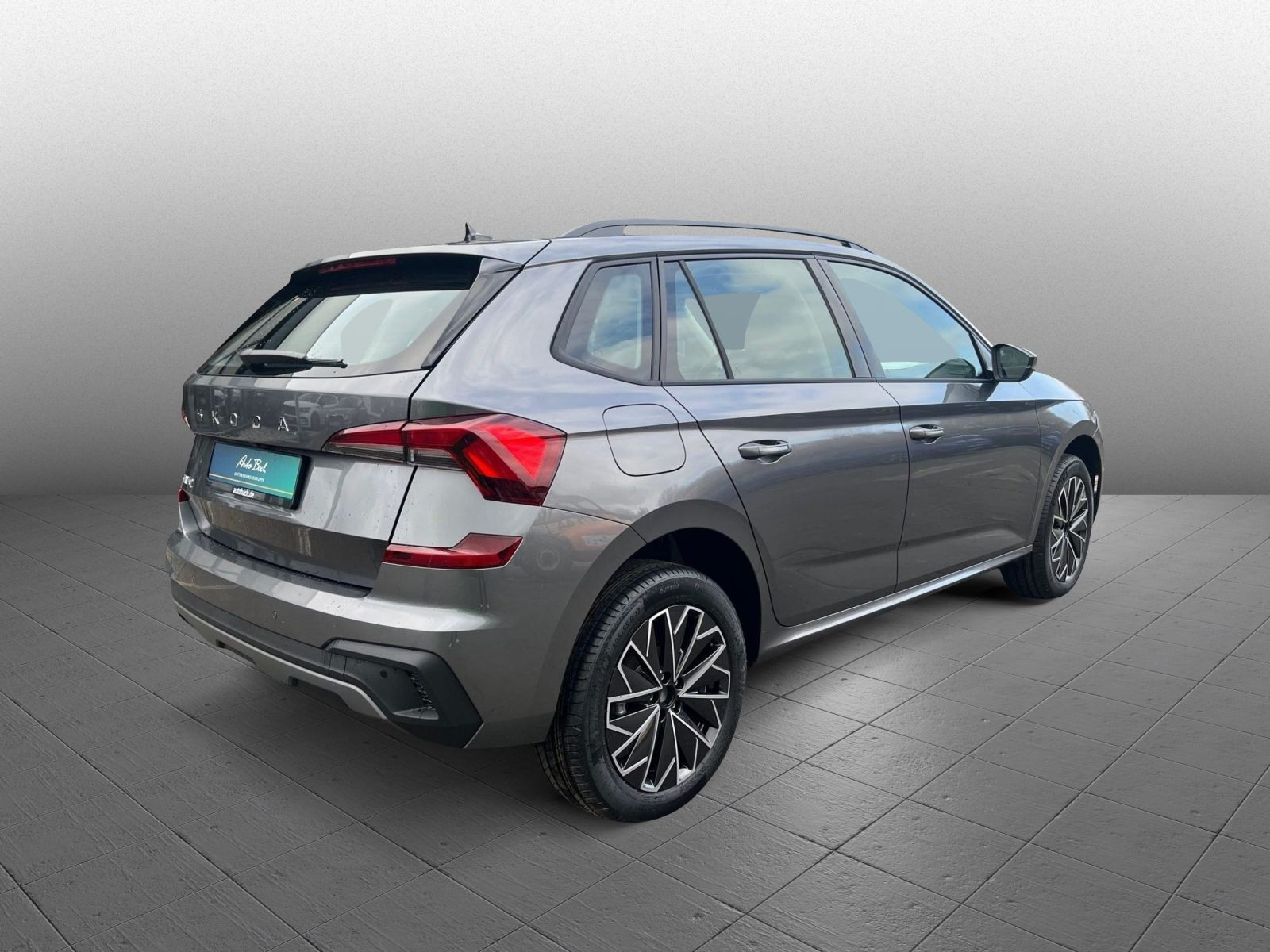 Skoda Kamiq Tour 1,0 TSI 85 kW DSG ACC AHK NAVI RFK