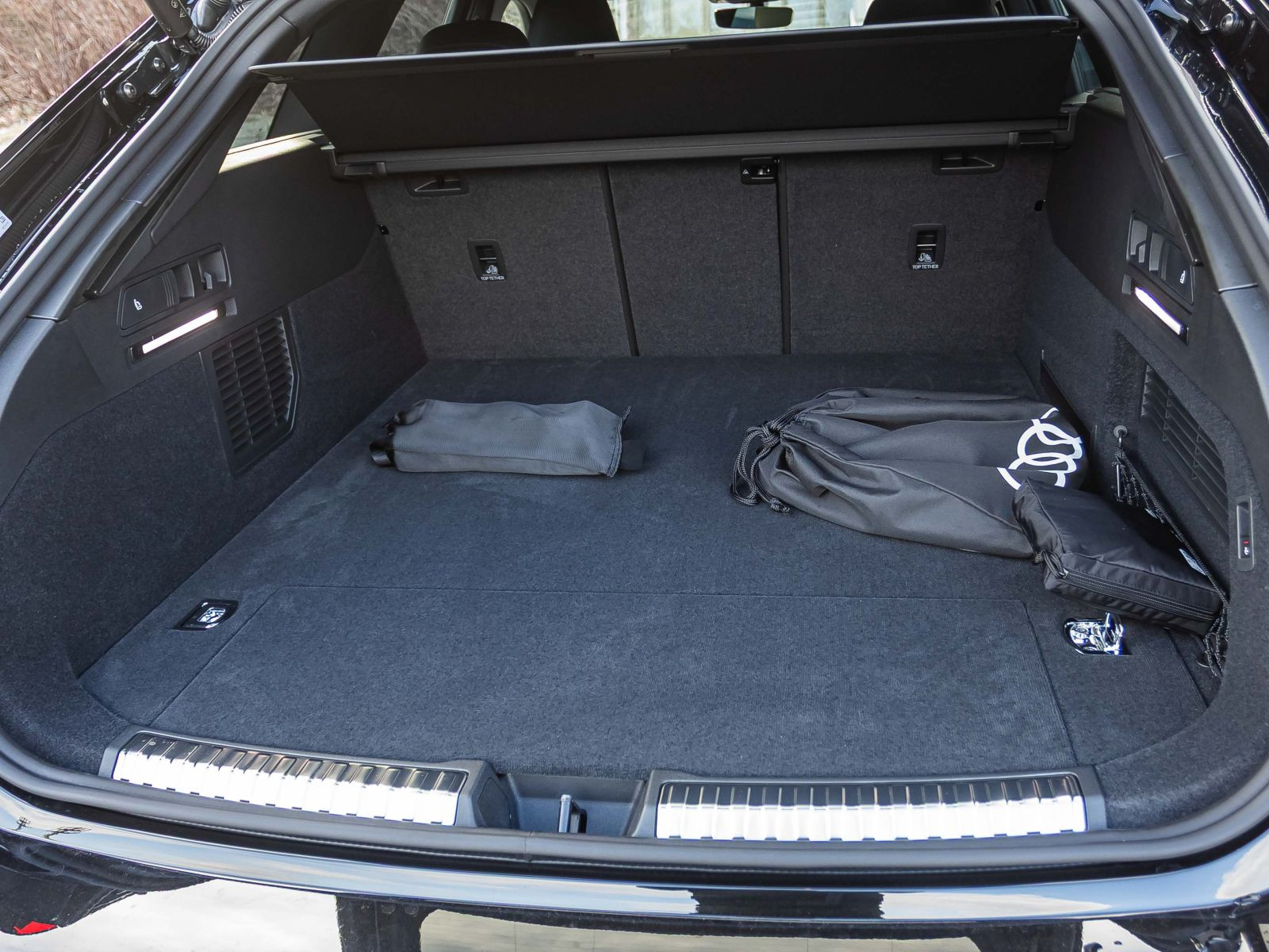 Audi A6 Avant e-hybrid quattro 270kW AHK Tech-Plus S-Interieur